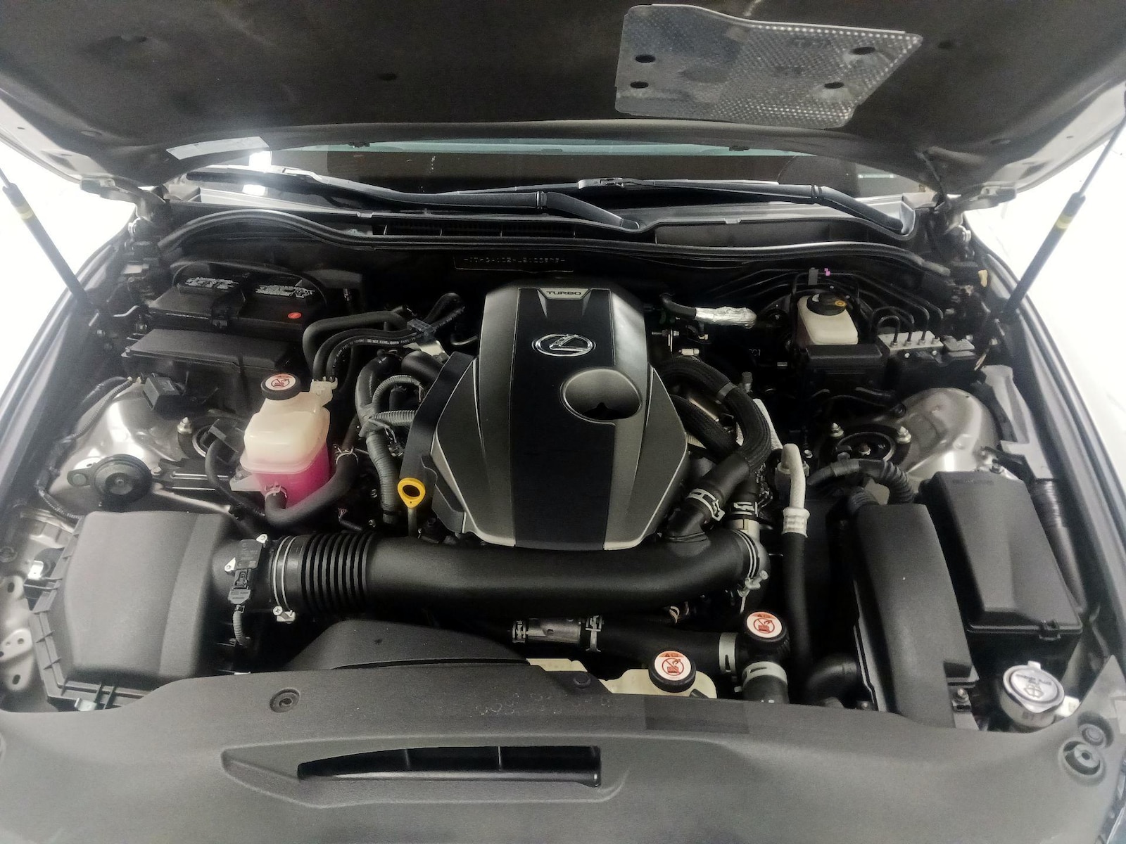 2020 Lexus IS 300 F SPORT - Photo 18