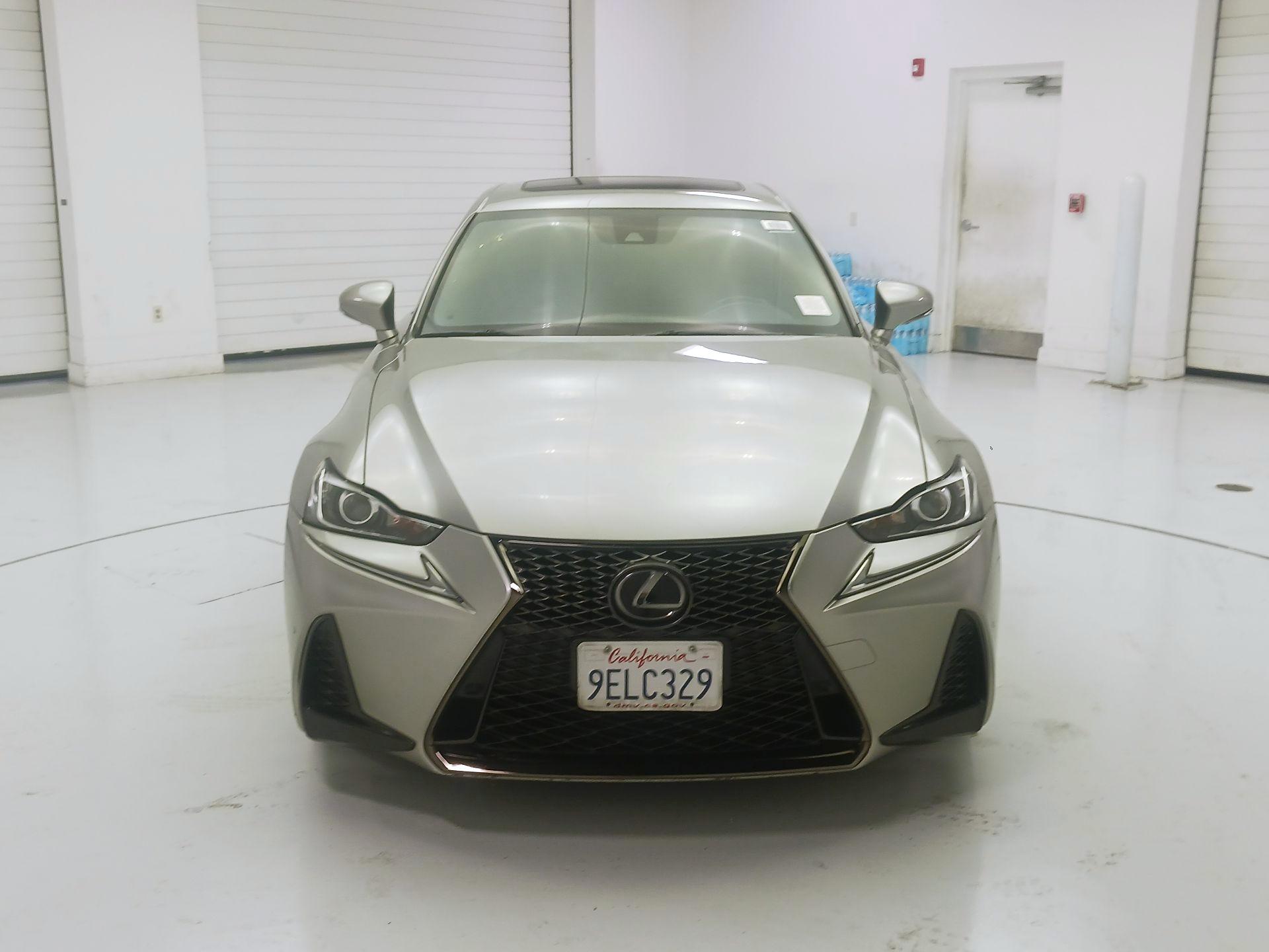 Thumbnail: 2020 Lexus IS - 2