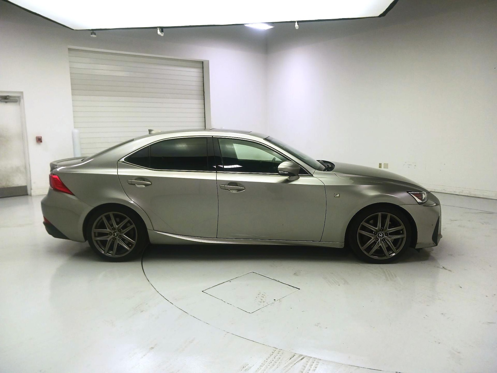 2020 Lexus IS 300 F SPORT - Photo 4