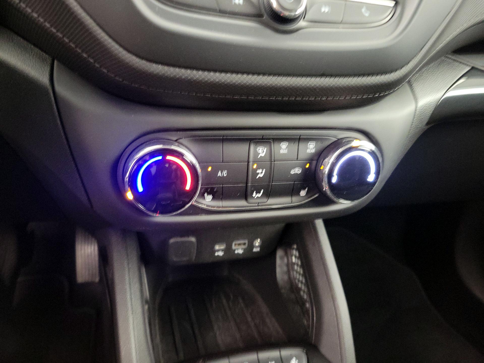 Thumbnail: 2023 Chevrolet TrailBlazer - 16