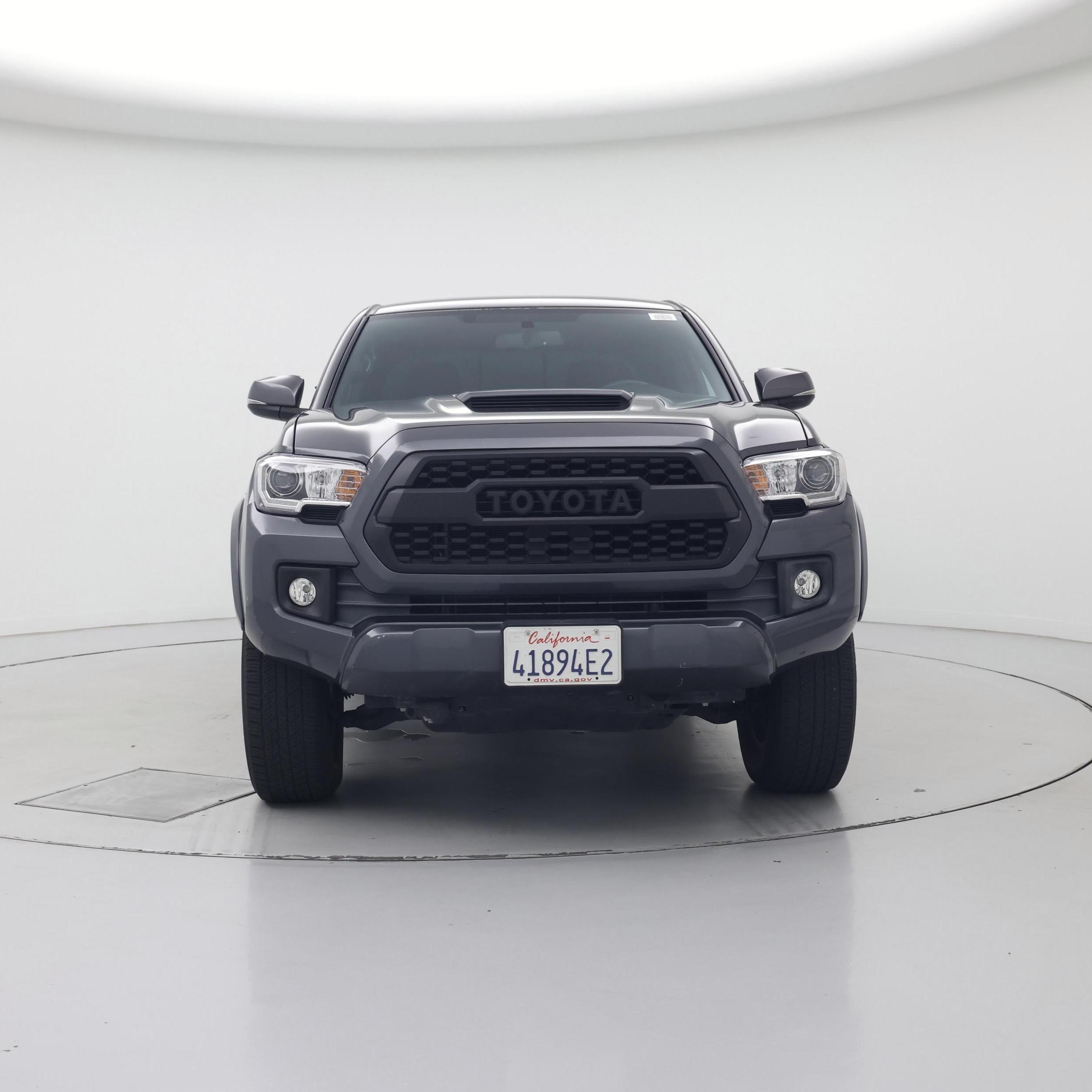 Thumbnail: 2017 Toyota Tacoma - 5