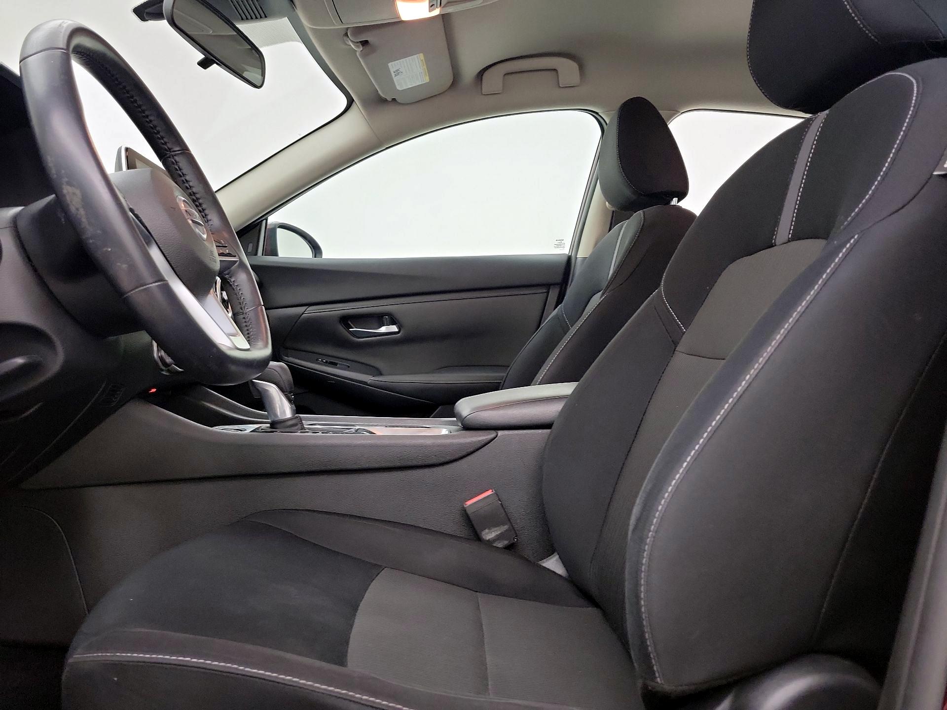 Thumbnail: 2020 Nissan Sentra - 11