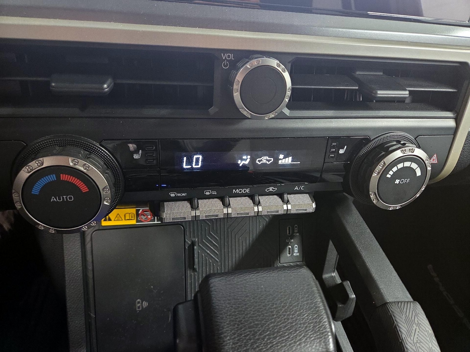 2024 Toyota Tacoma TRD Sport - Photo 8