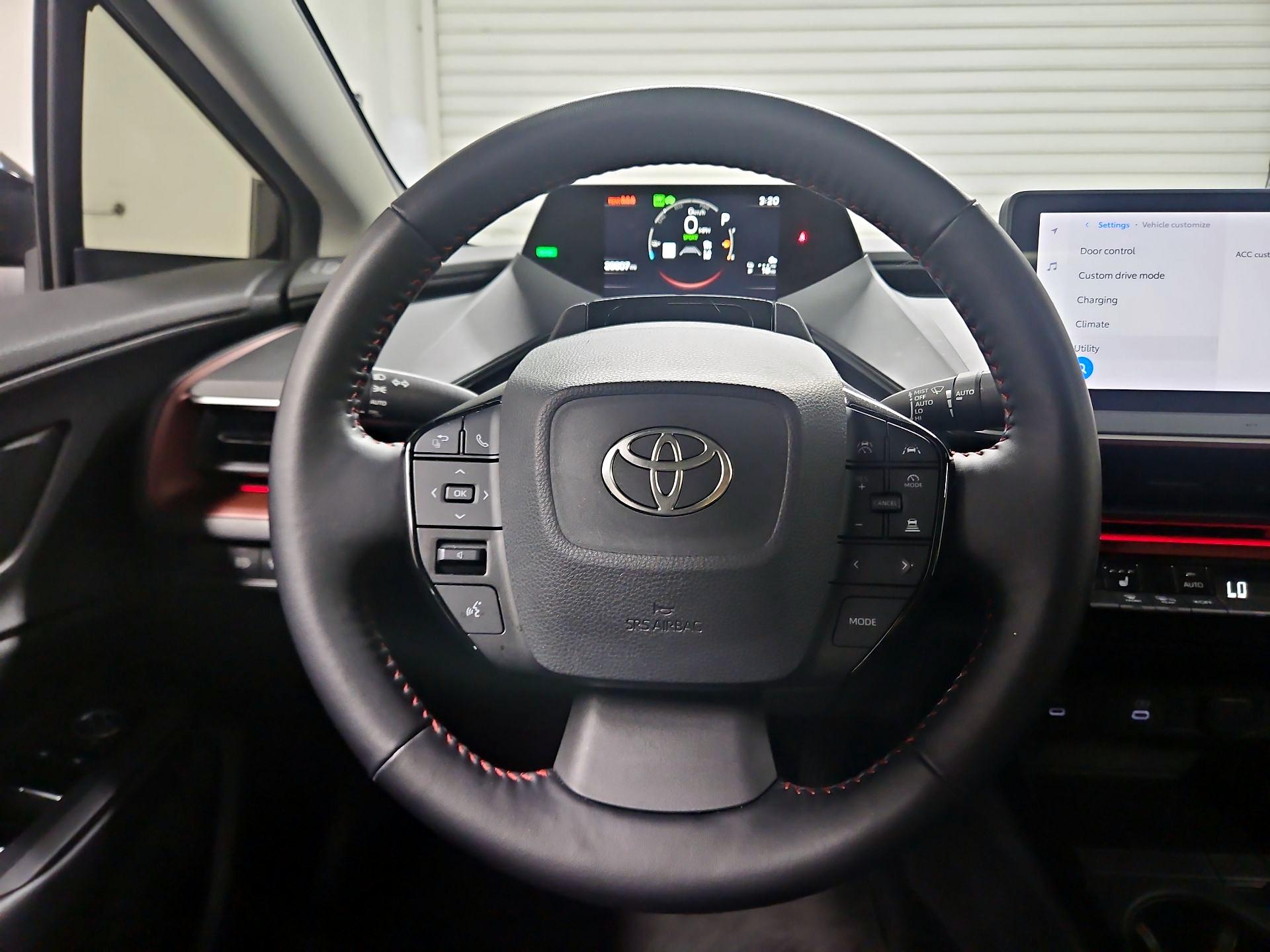 Thumbnail: 2023 Toyota Prius Prime - 10