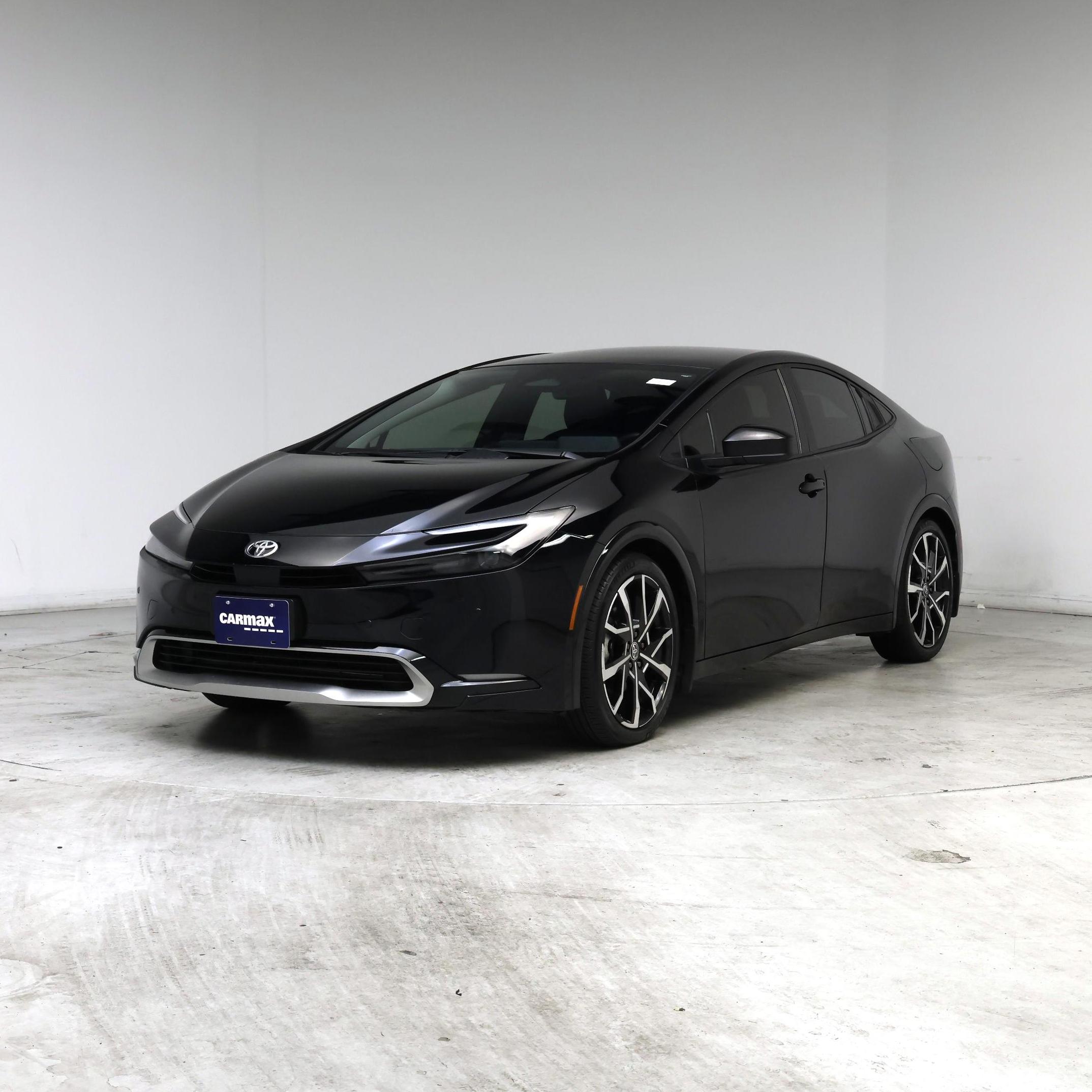 Thumbnail: 2023 Toyota Prius Prime - 4