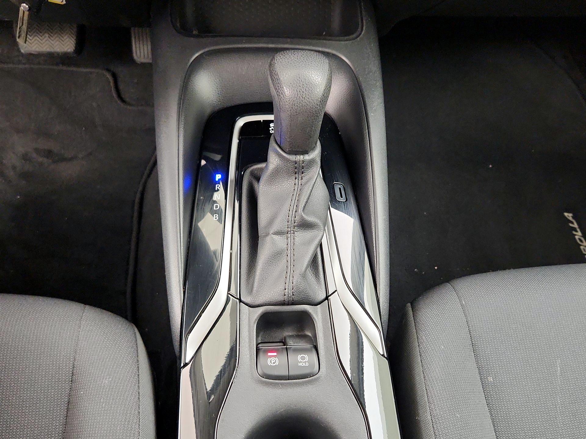 Thumbnail: 2022 Toyota Corolla - 17