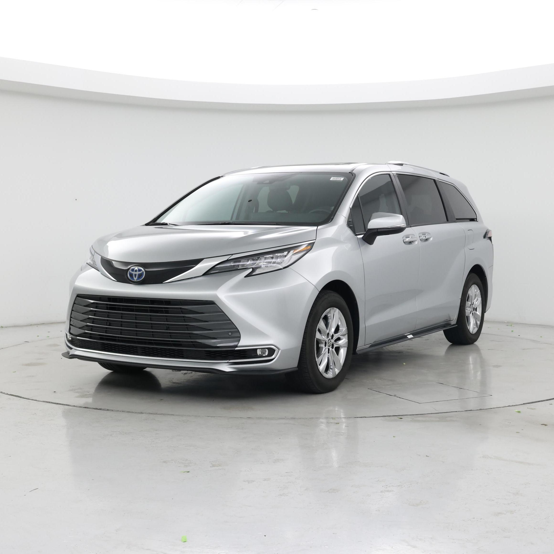 Thumbnail: 2024 Toyota Sienna - 4
