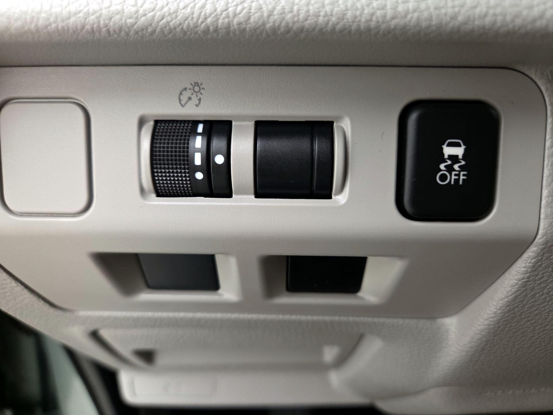 Thumbnail: 2016 Subaru Forester - 13