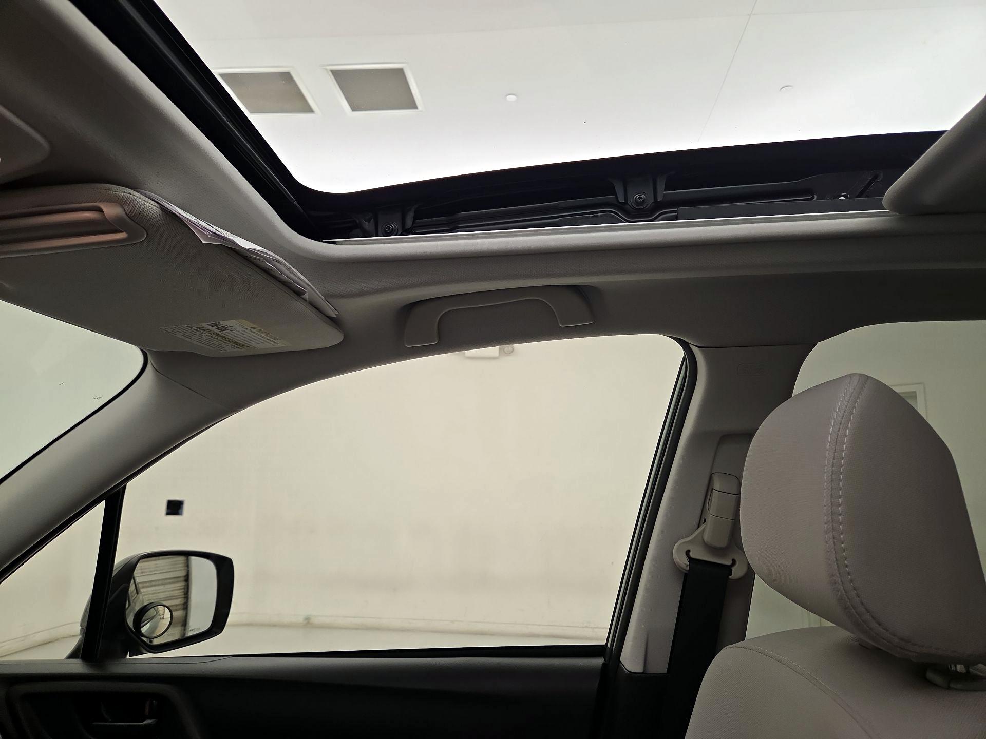 Thumbnail: 2016 Subaru Forester - 19
