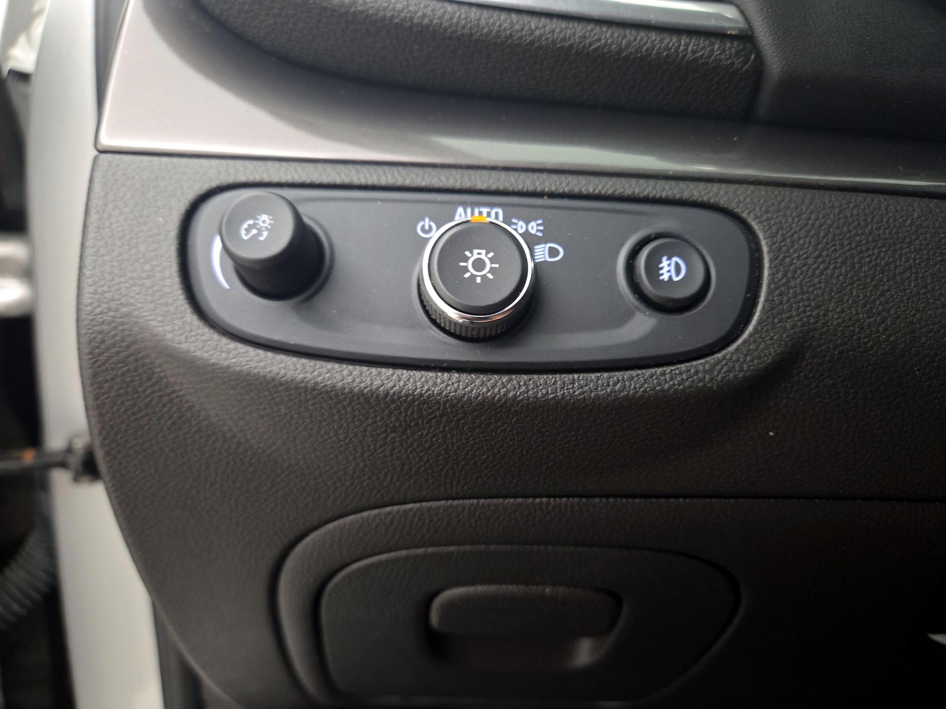 Thumbnail: 2017 Buick Encore - 13