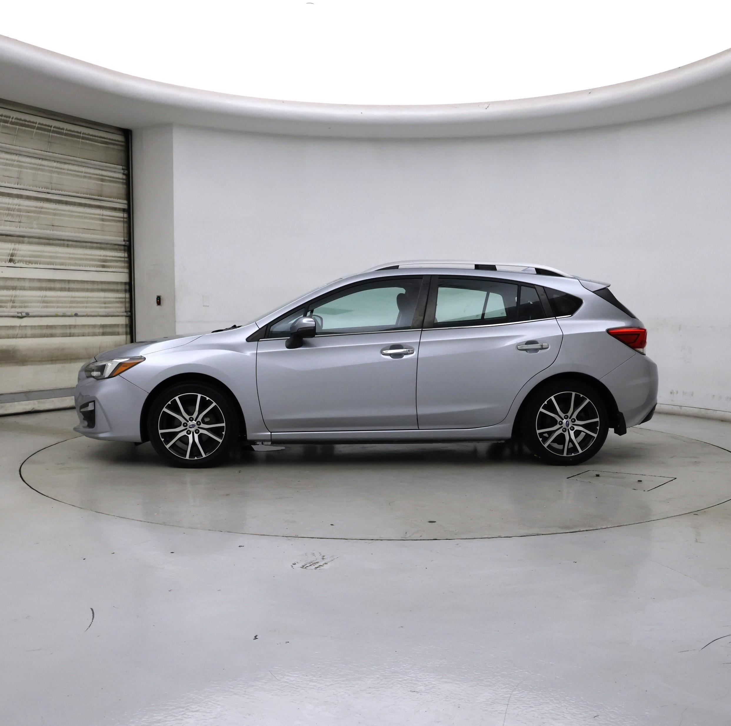Thumbnail: 2017 Subaru Impreza - 3