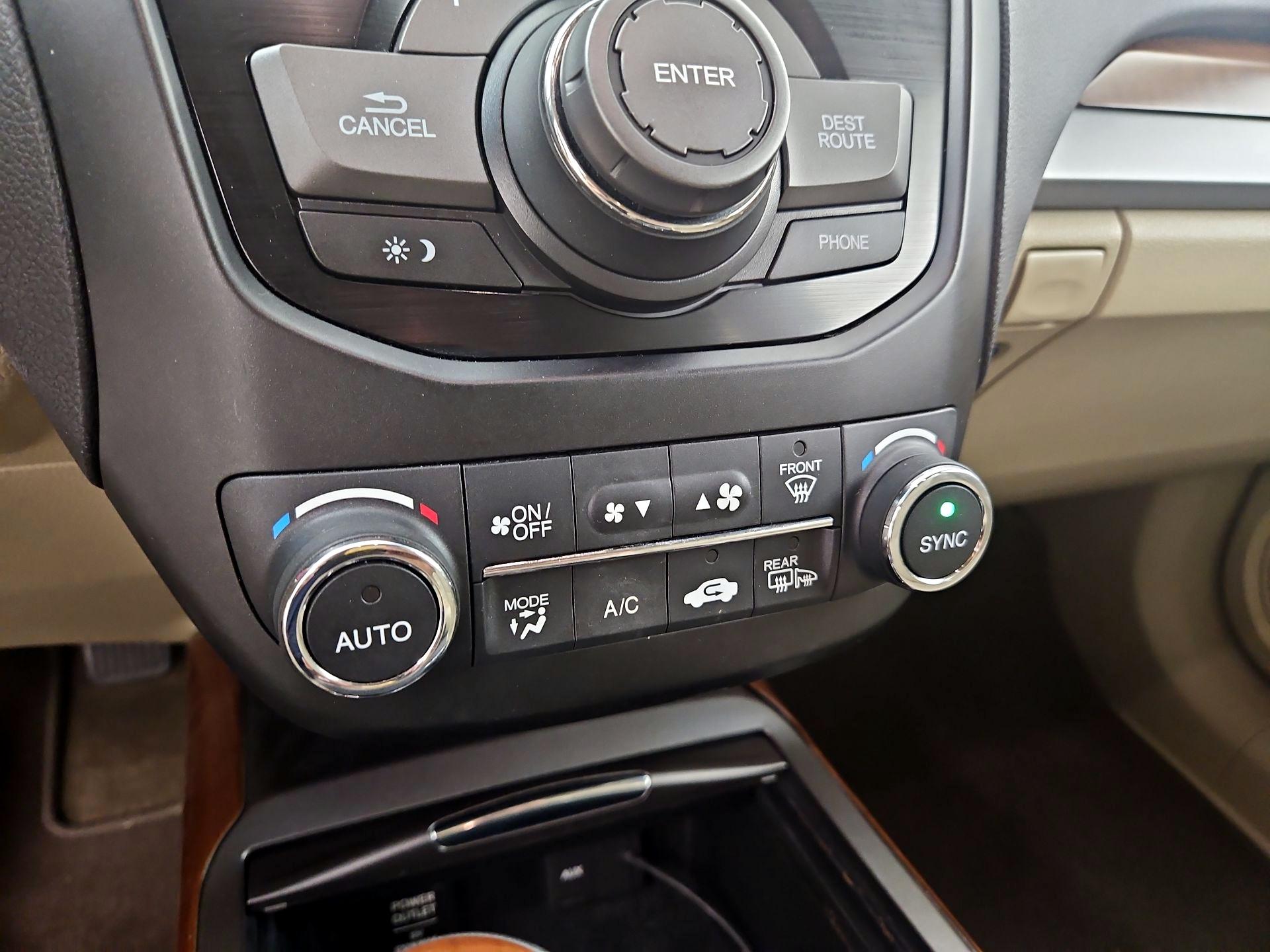 Thumbnail: 2014 Acura RDX - 17