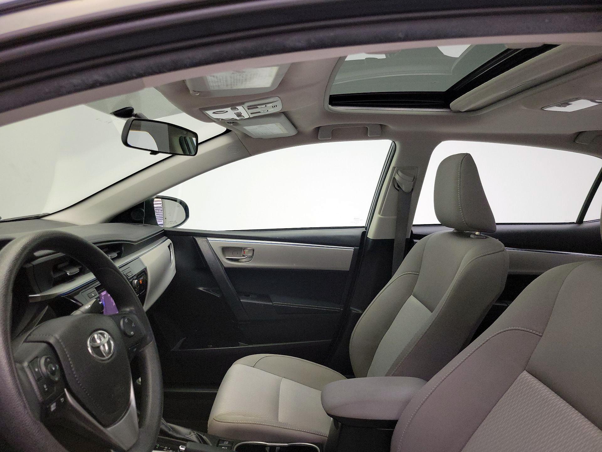 Thumbnail: 2015 Toyota Corolla - 19