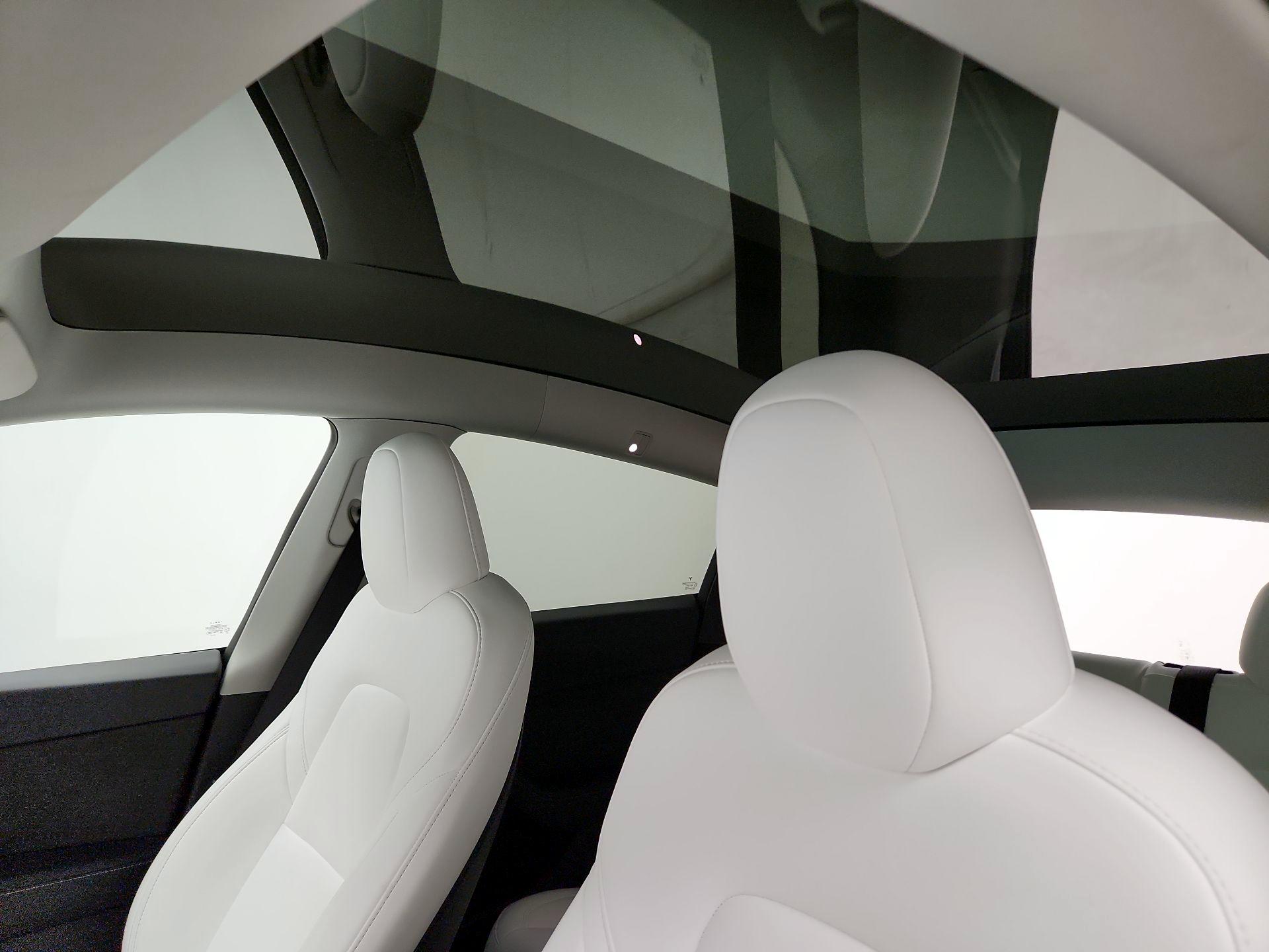 Thumbnail: 2025 Tesla Model Y - 18