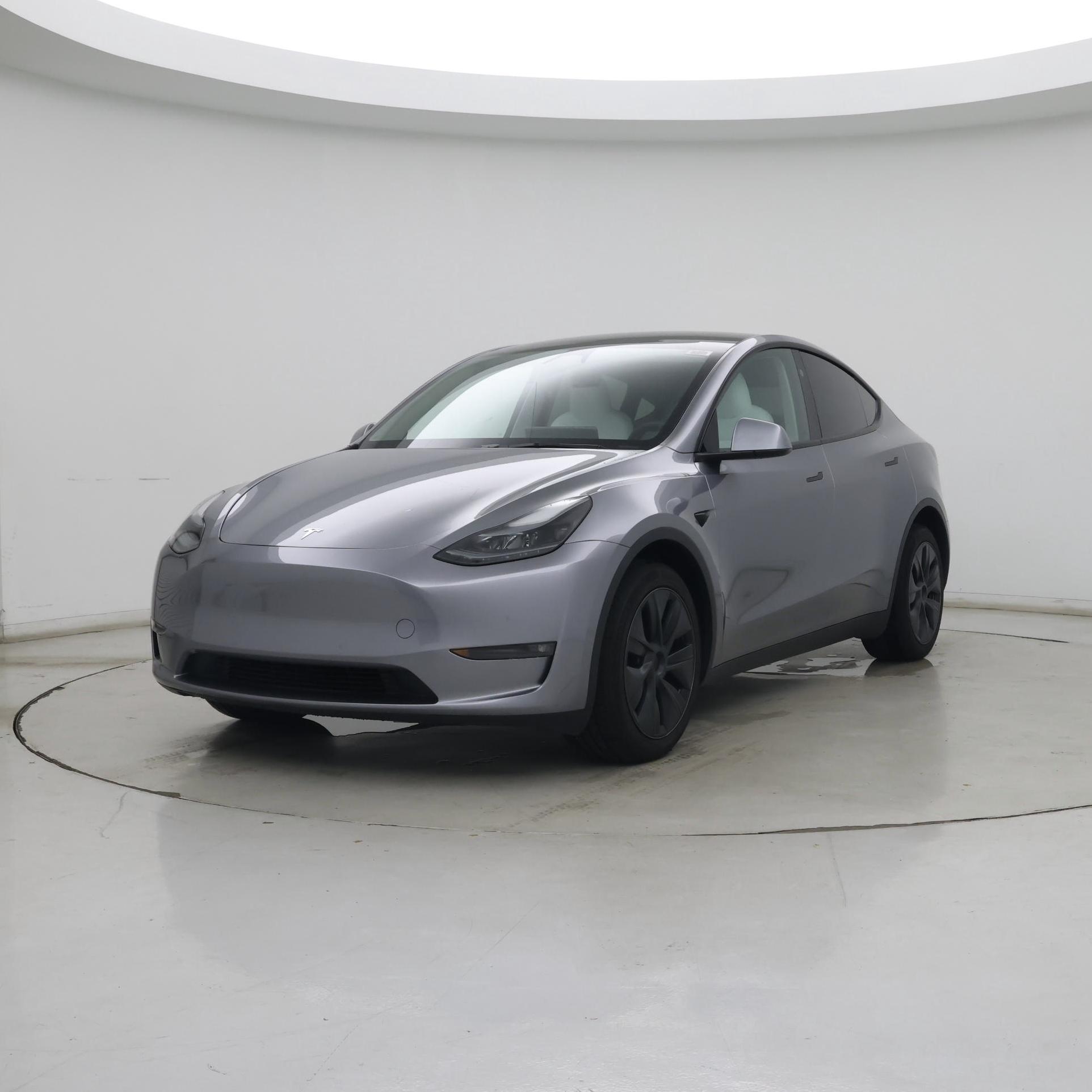 Thumbnail: 2025 Tesla Model Y - 4