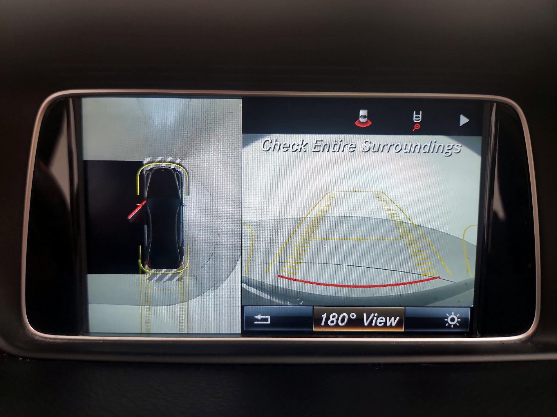 Thumbnail: 2016 Mercedes-Benz E-Class - 14