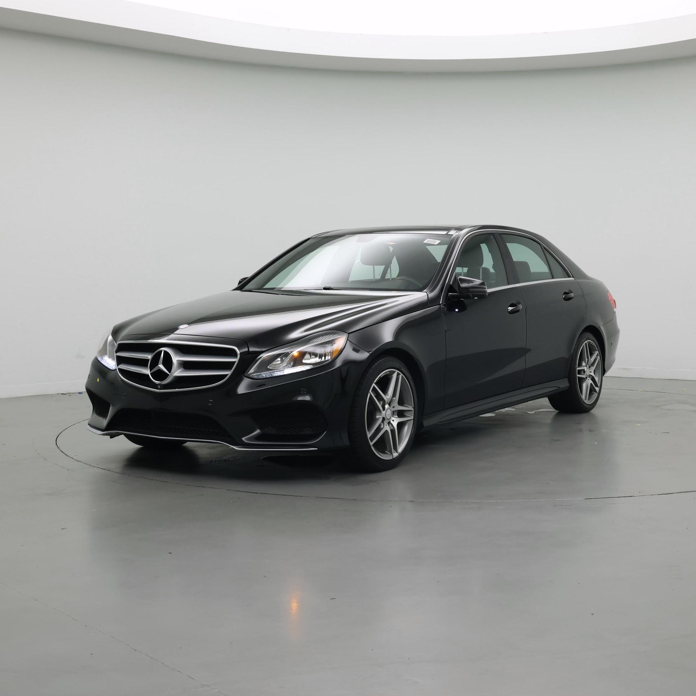 Thumbnail: 2016 Mercedes-Benz E-Class - 4