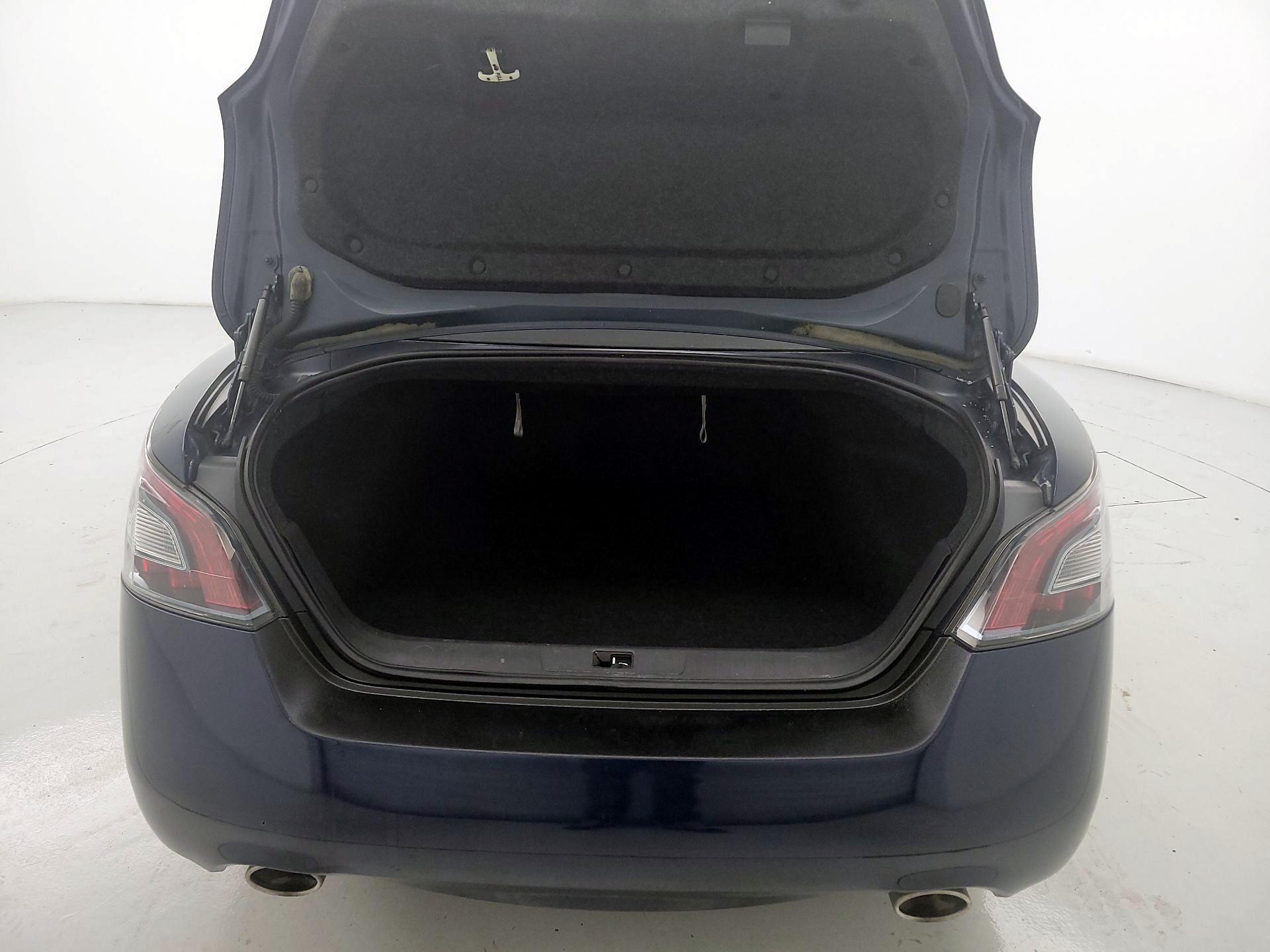 Thumbnail: 2014 Nissan Maxima - 20