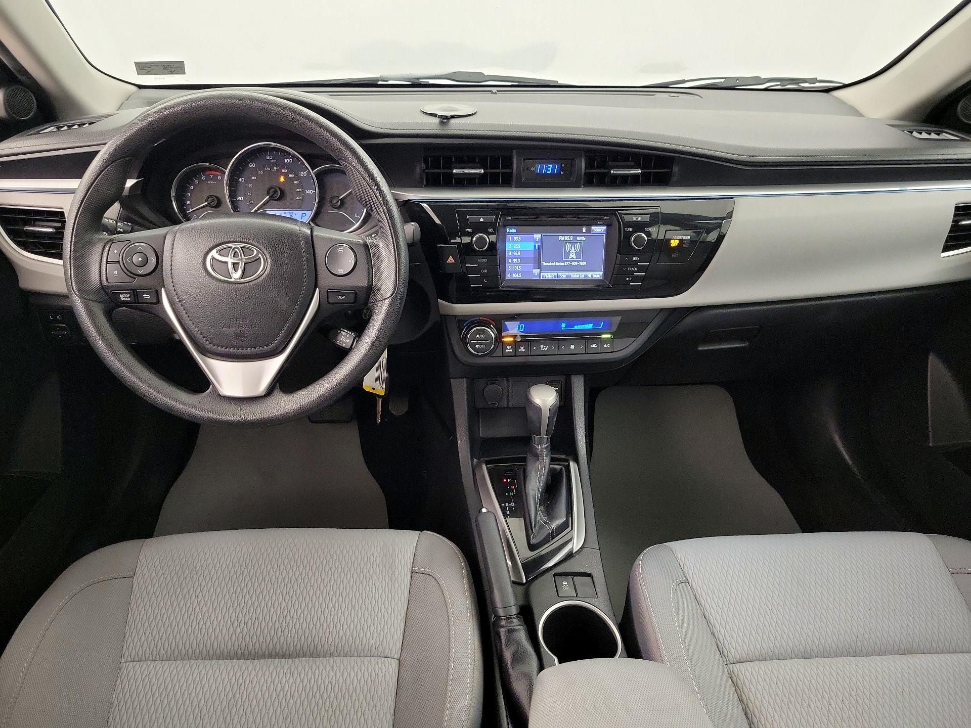 Thumbnail: 2016 Toyota Corolla - 9