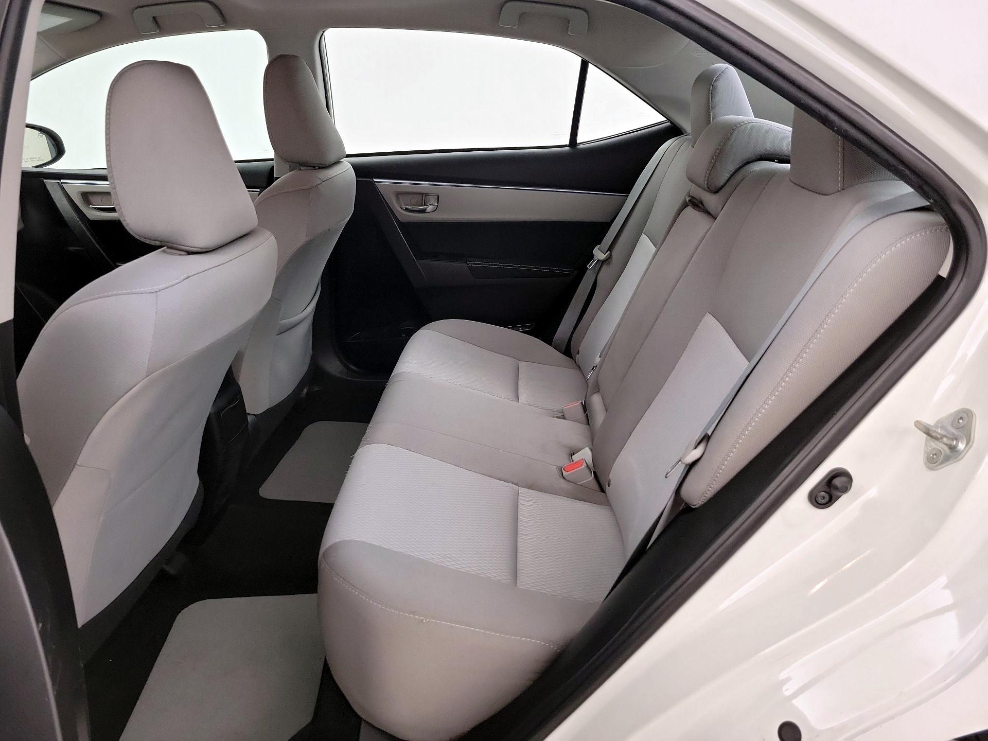 Thumbnail: 2016 Toyota Corolla - 19