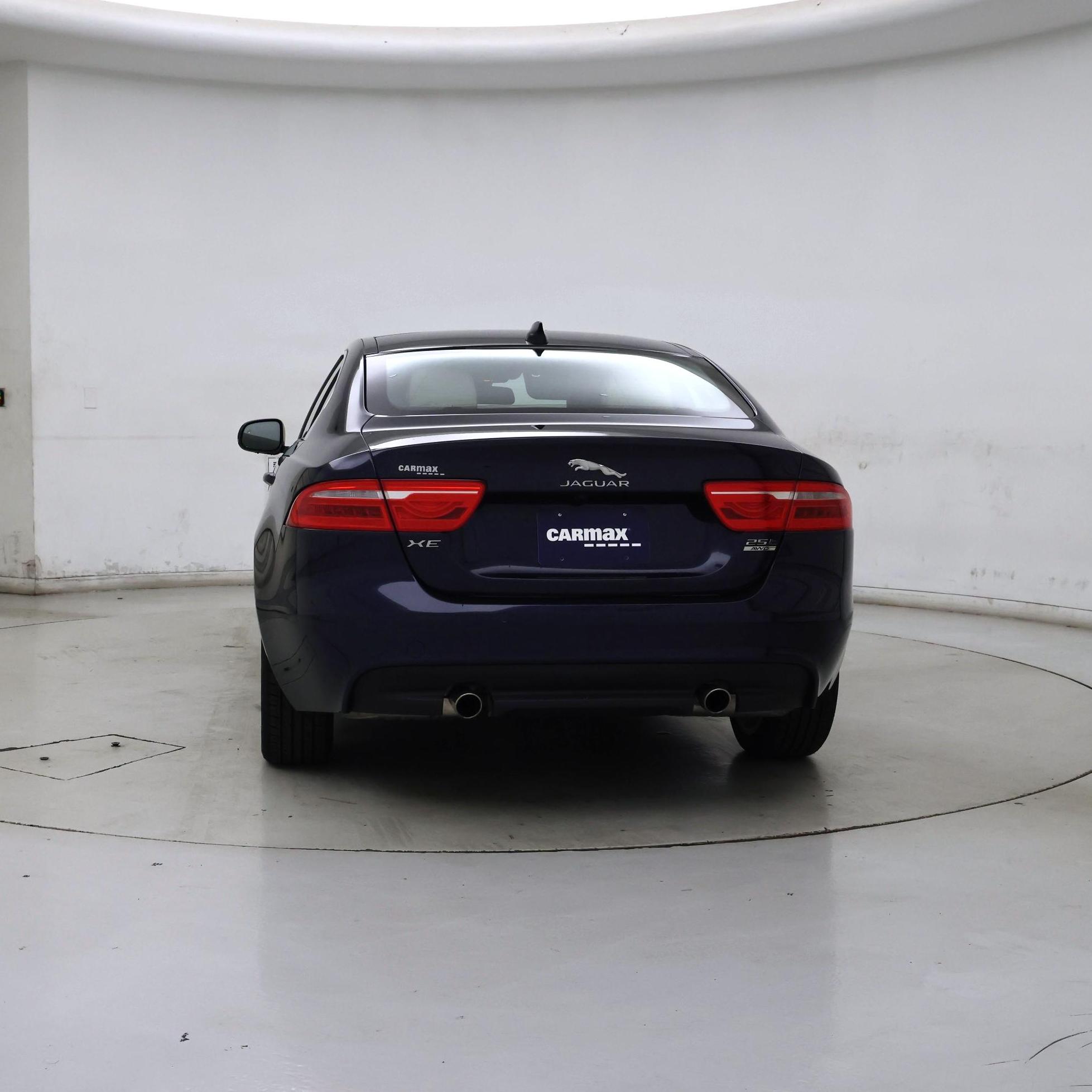 Thumbnail: 2018 Jaguar XE - 6
