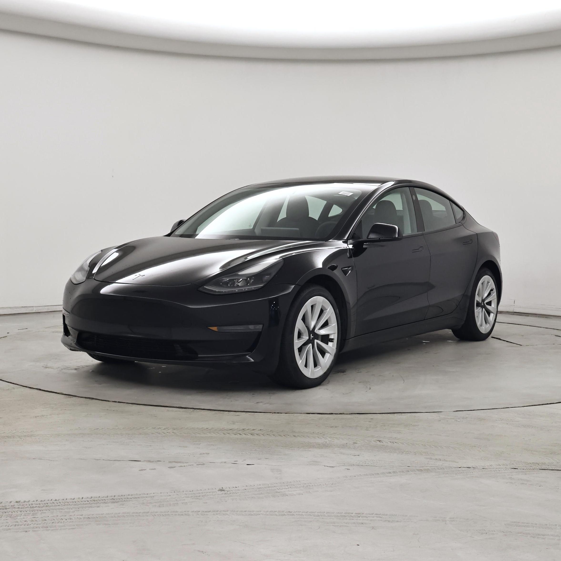 Thumbnail: 2021 Tesla Model 3 - 4