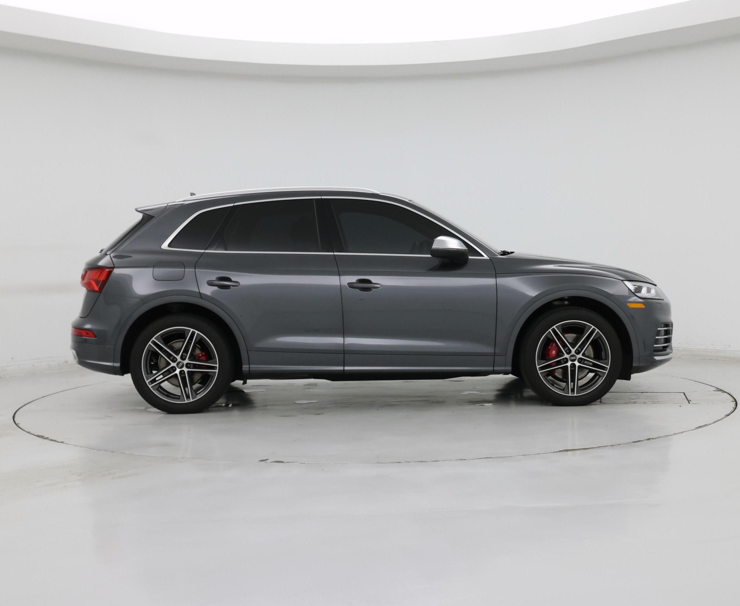 Thumbnail: 2020 Audi SQ5 - 7