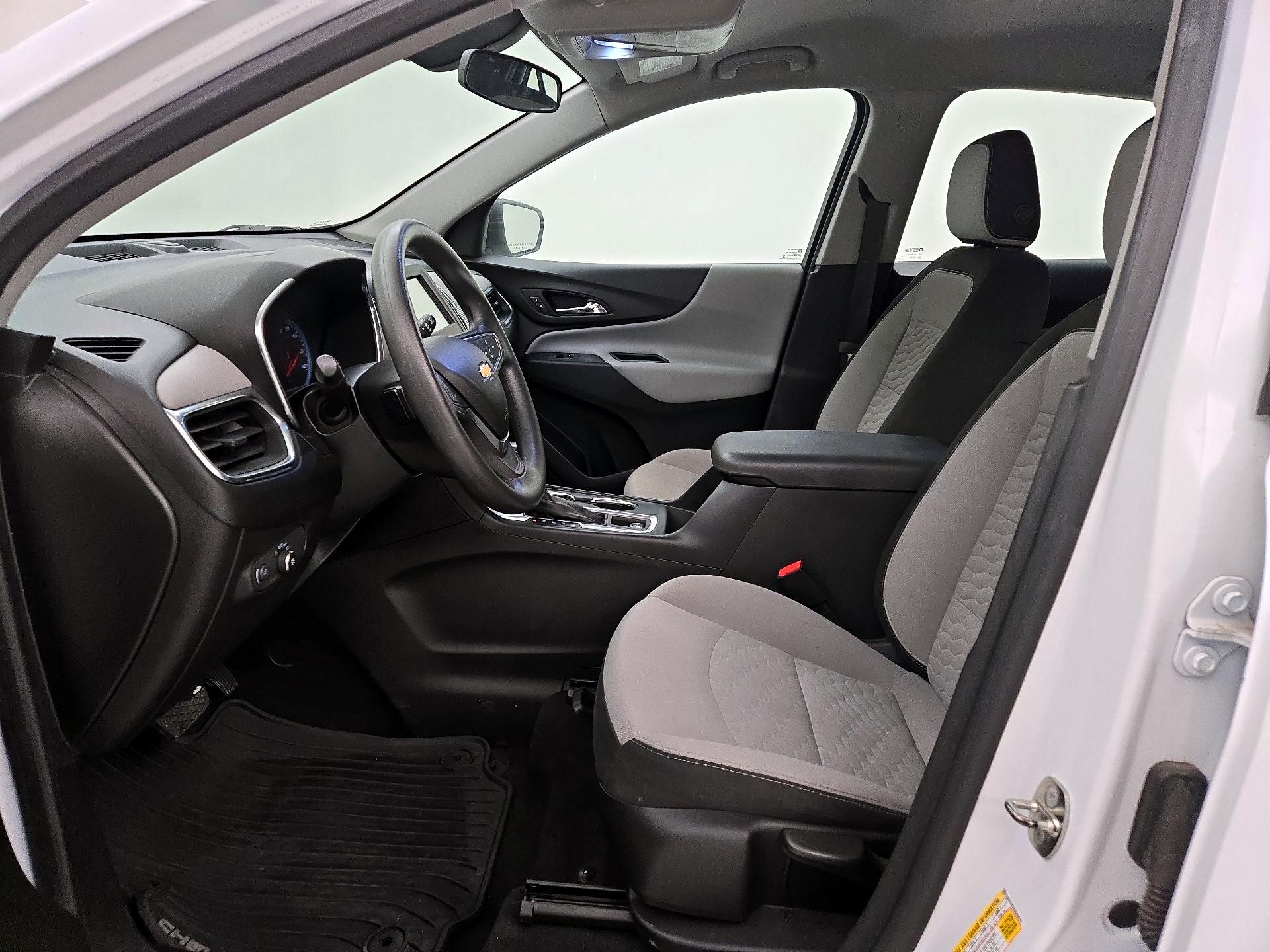 Thumbnail: 2018 Chevrolet Equinox - 11