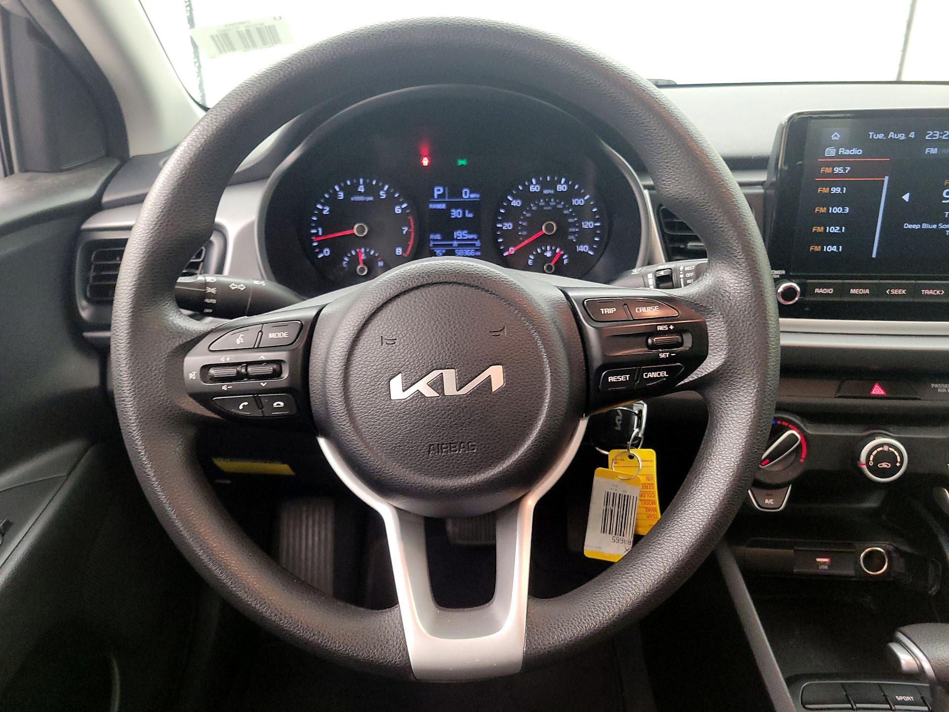 Thumbnail: 2023 Kia Rio - 10