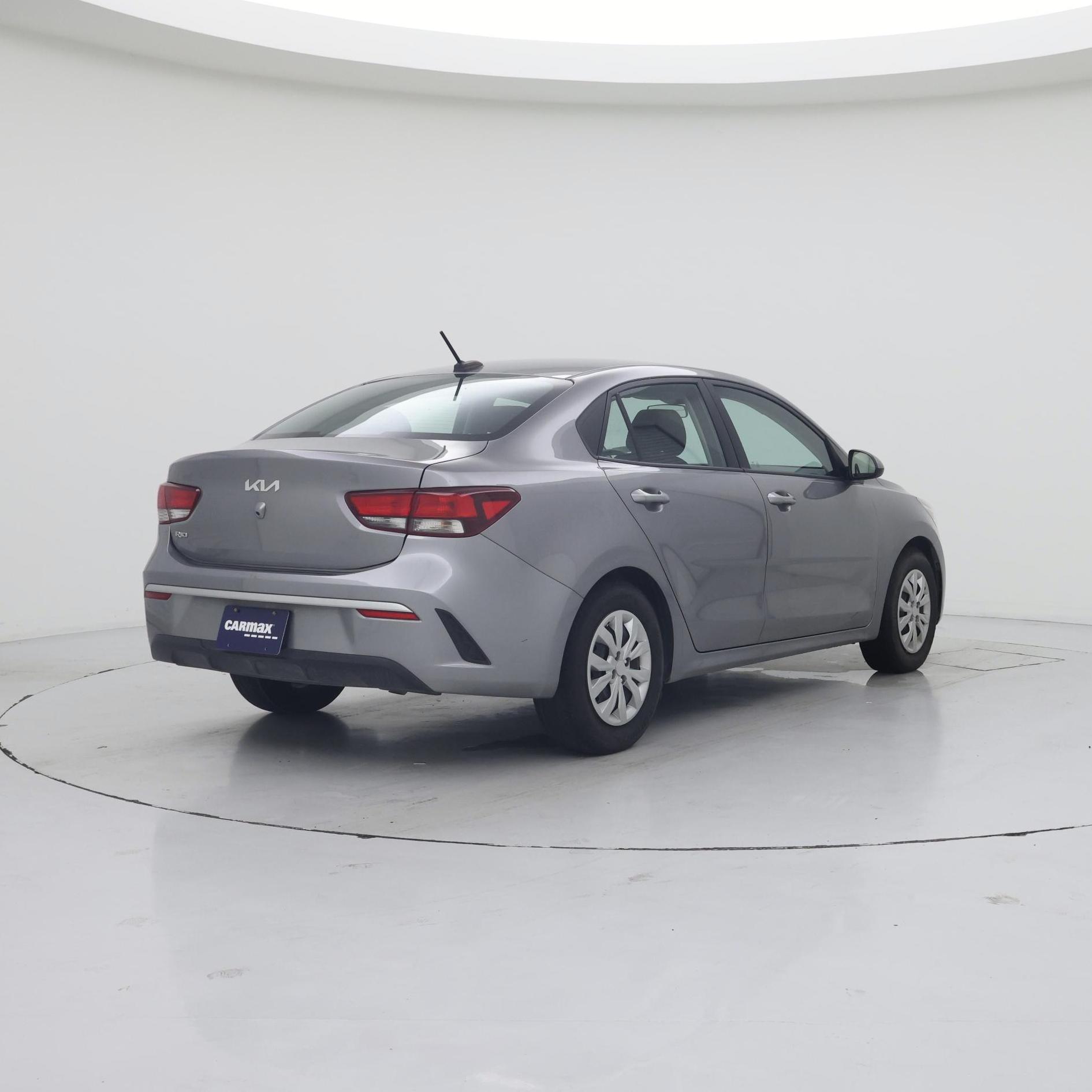 Thumbnail: 2023 Kia Rio - 8