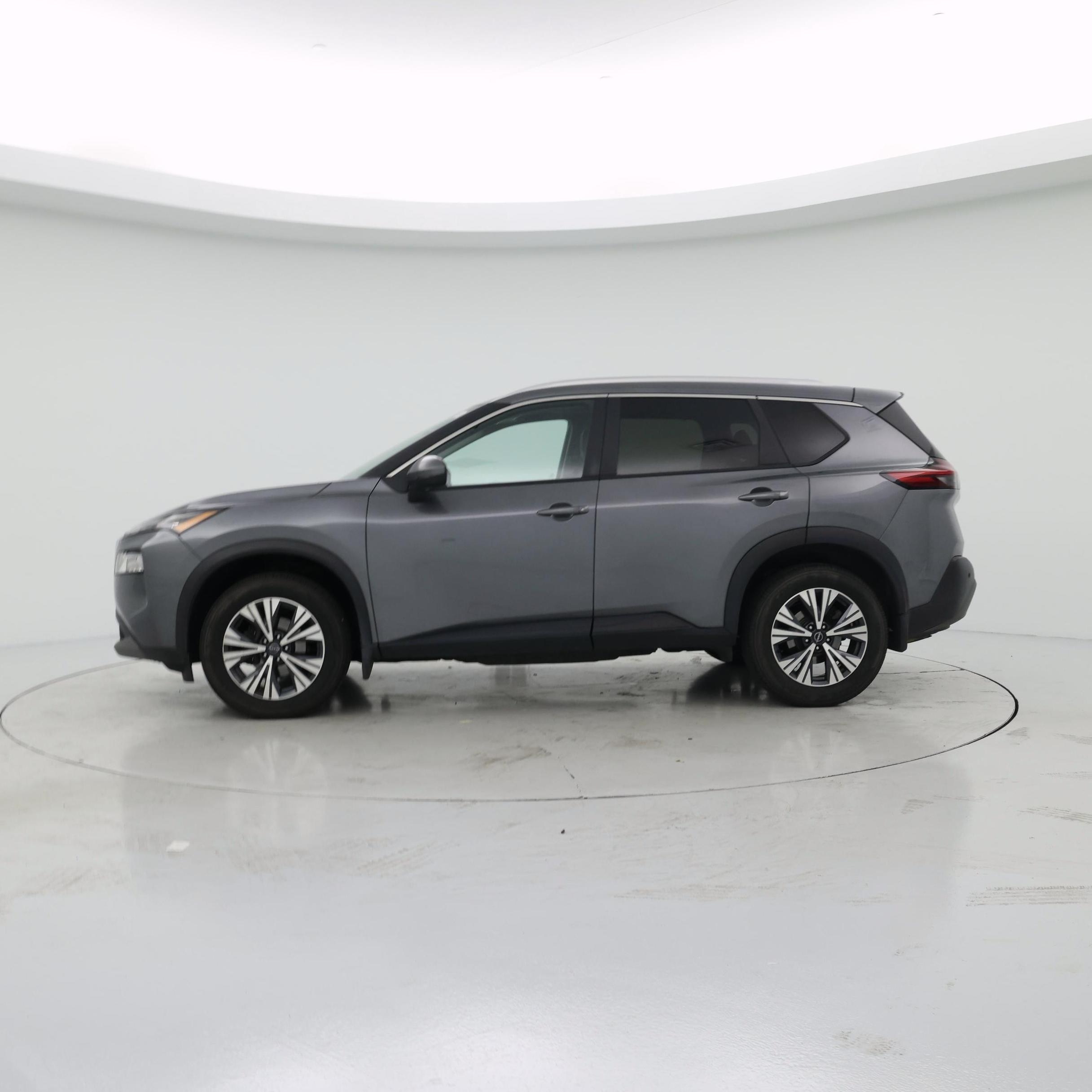Thumbnail: 2022 Nissan Rogue - 3