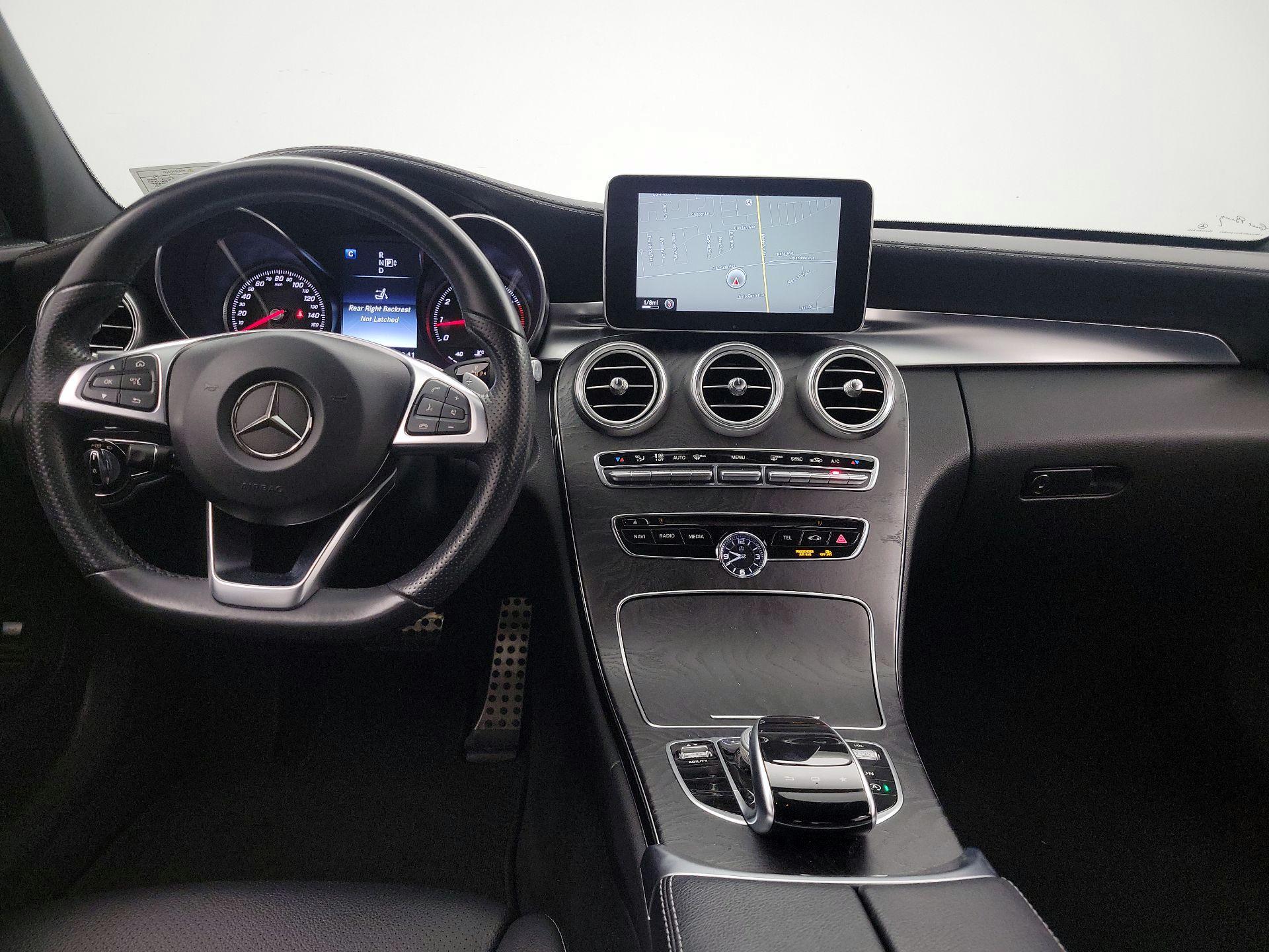 Thumbnail: 2015 Mercedes-Benz C-Class - 9