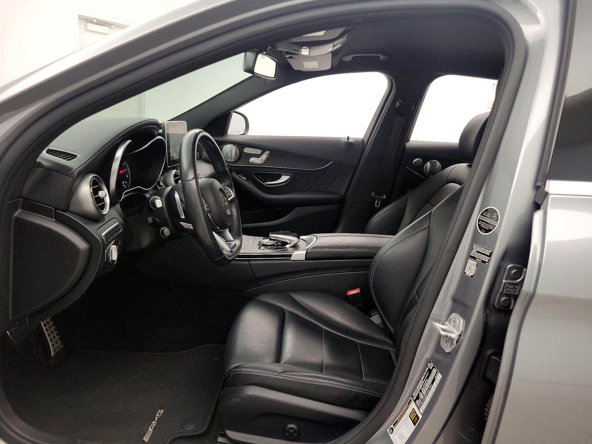 Thumbnail: 2015 Mercedes-Benz C-Class - 11
