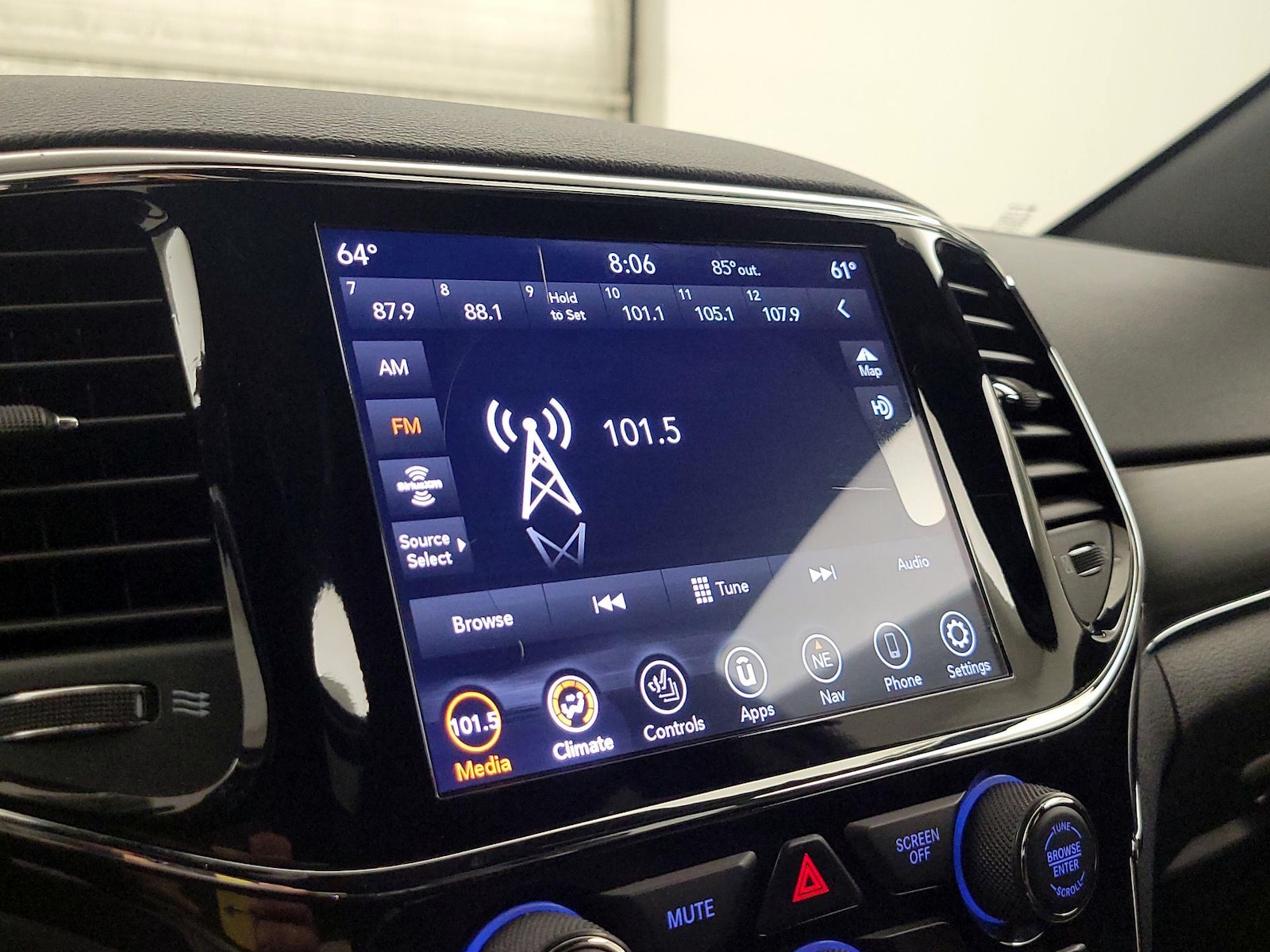 2020 Jeep Grand Cherokee Limited - Photo 17