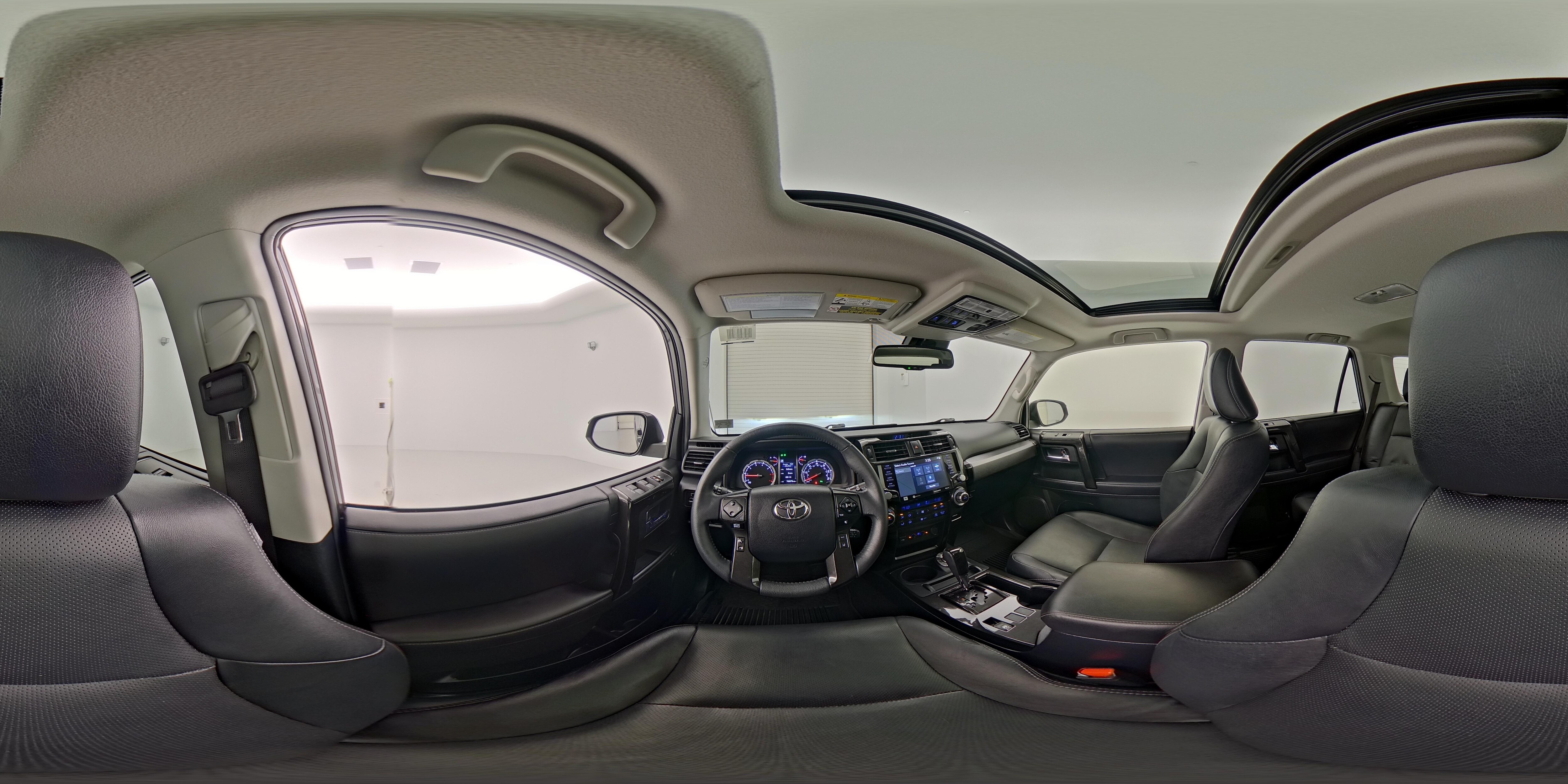 2021 Toyota 4Runner Night Shade - Photo 29