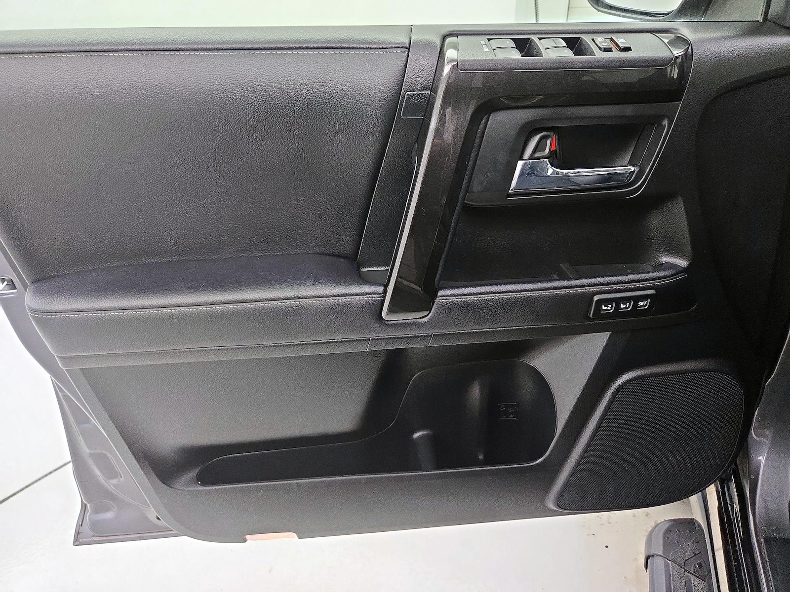 2021 Toyota 4Runner Night Shade - Photo 13