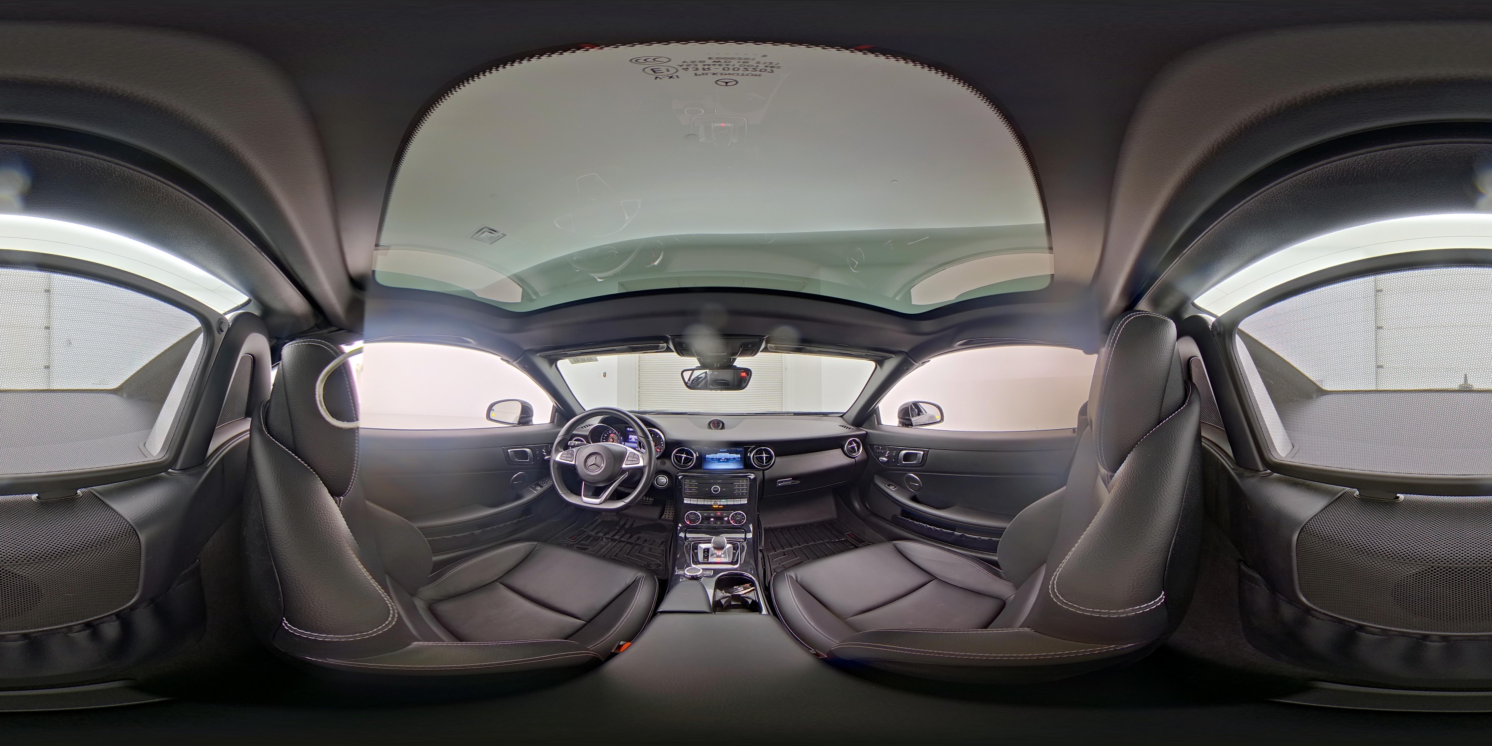 2019 Mercedes-Benz SLC Roadster SLC300 - Photo 25
