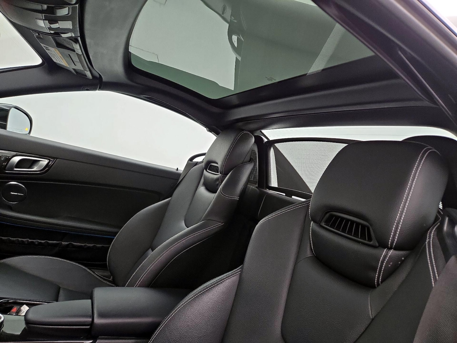 2019 Mercedes-Benz SLC Roadster SLC300 - Photo 21
