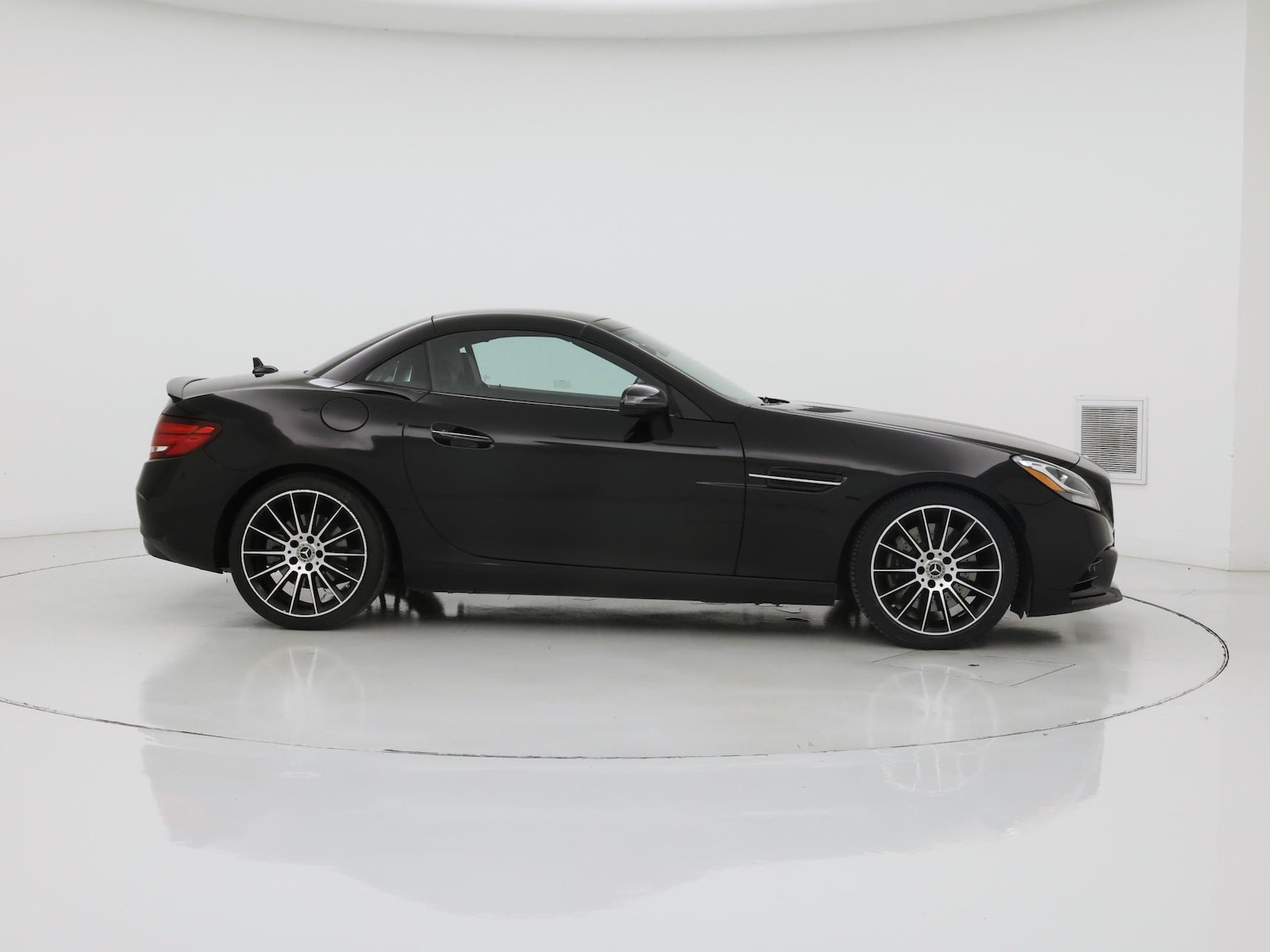 2019 Mercedes-Benz SLC Roadster SLC300 - Photo 8