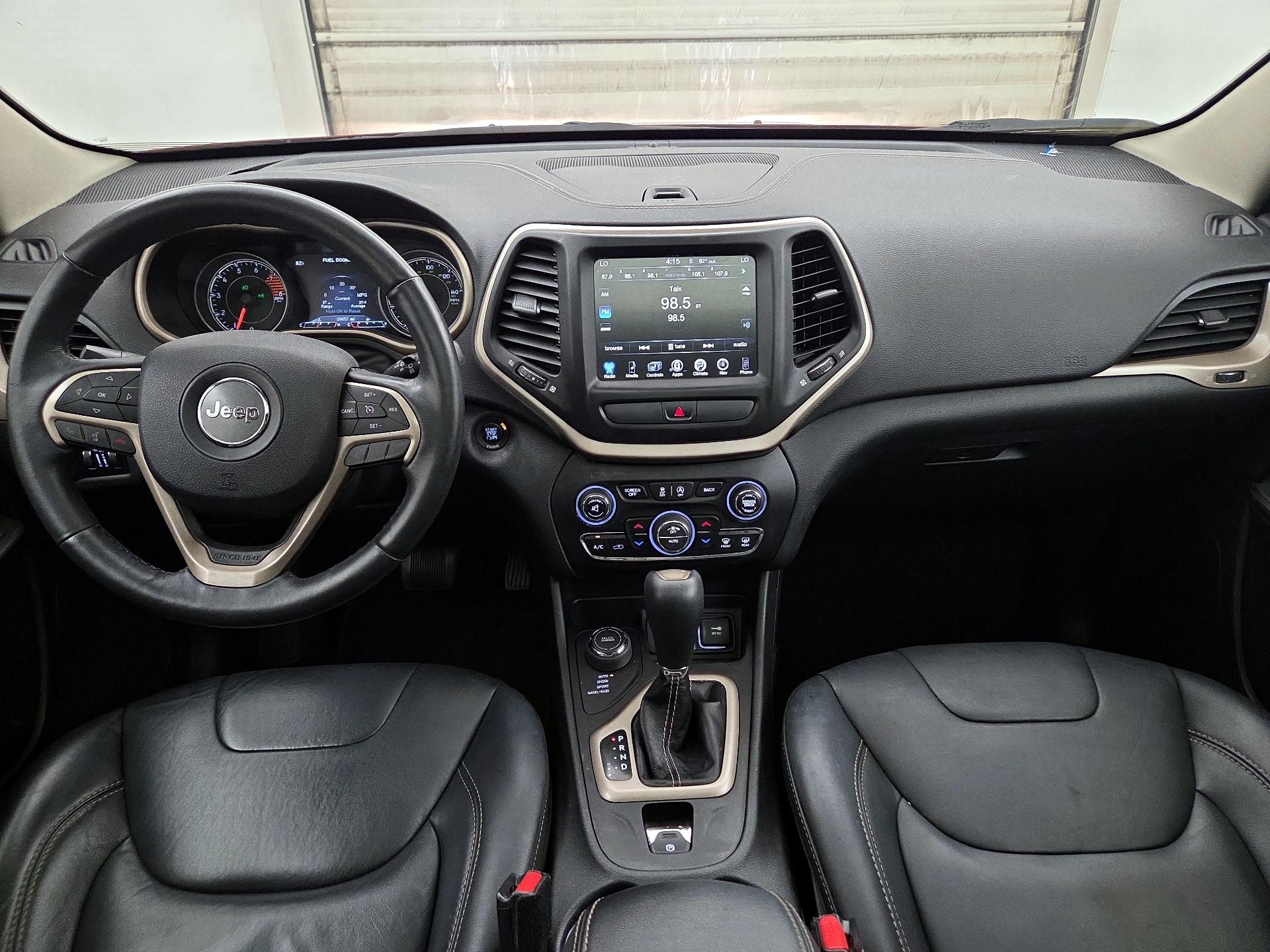 Thumbnail: 2016 Jeep Cherokee - 9