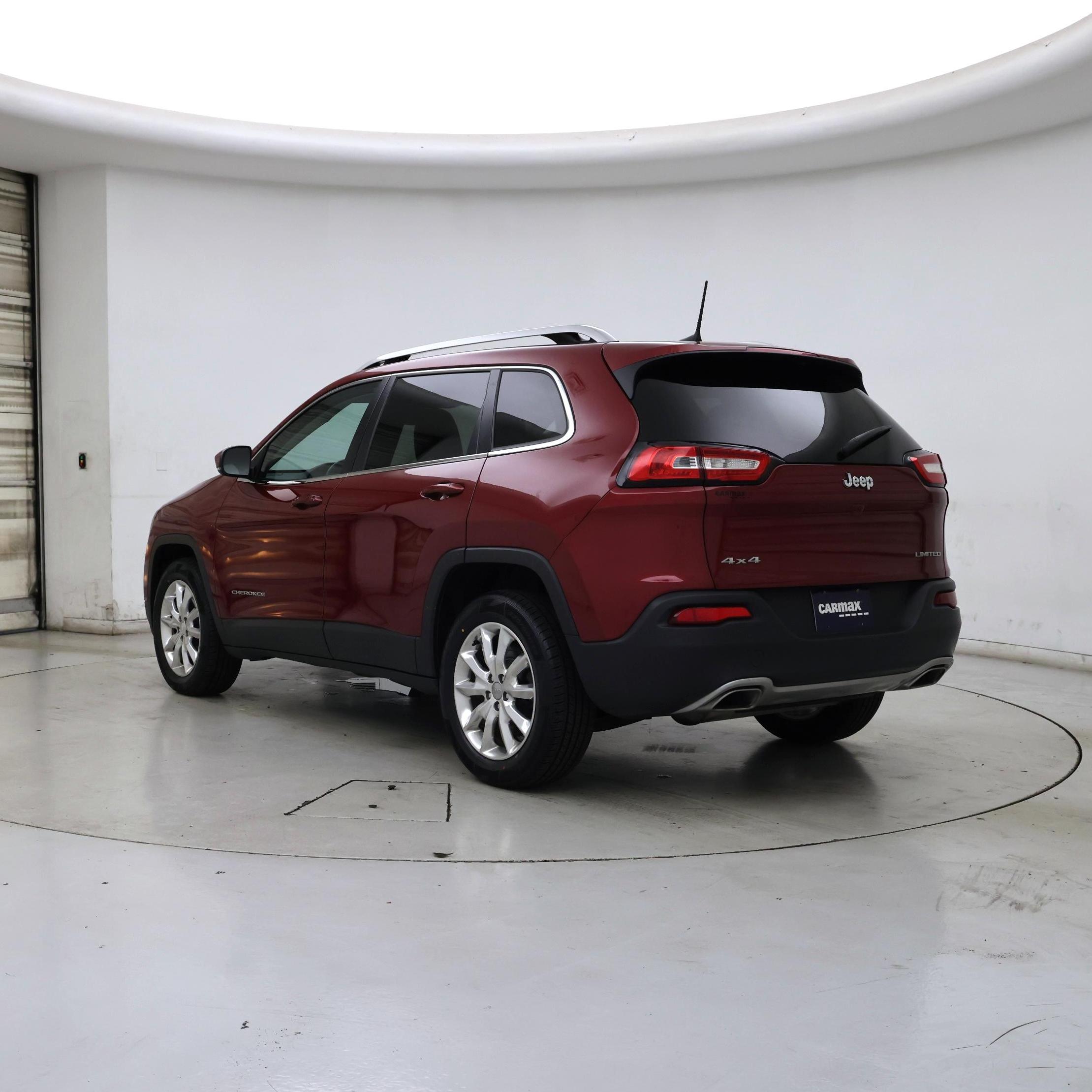 Thumbnail: 2016 Jeep Cherokee - 2