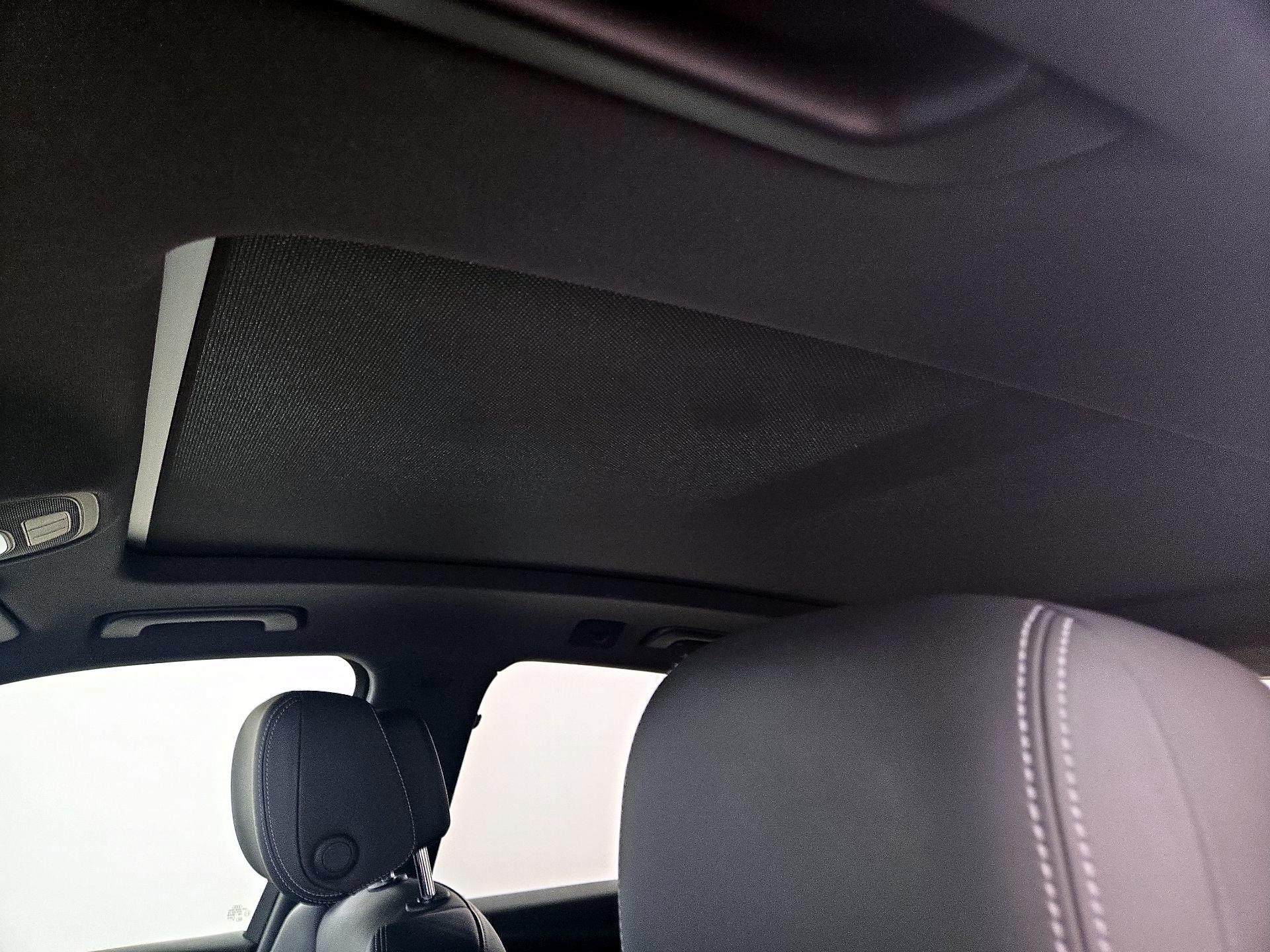 Thumbnail: 2020 Audi SQ5 - 20
