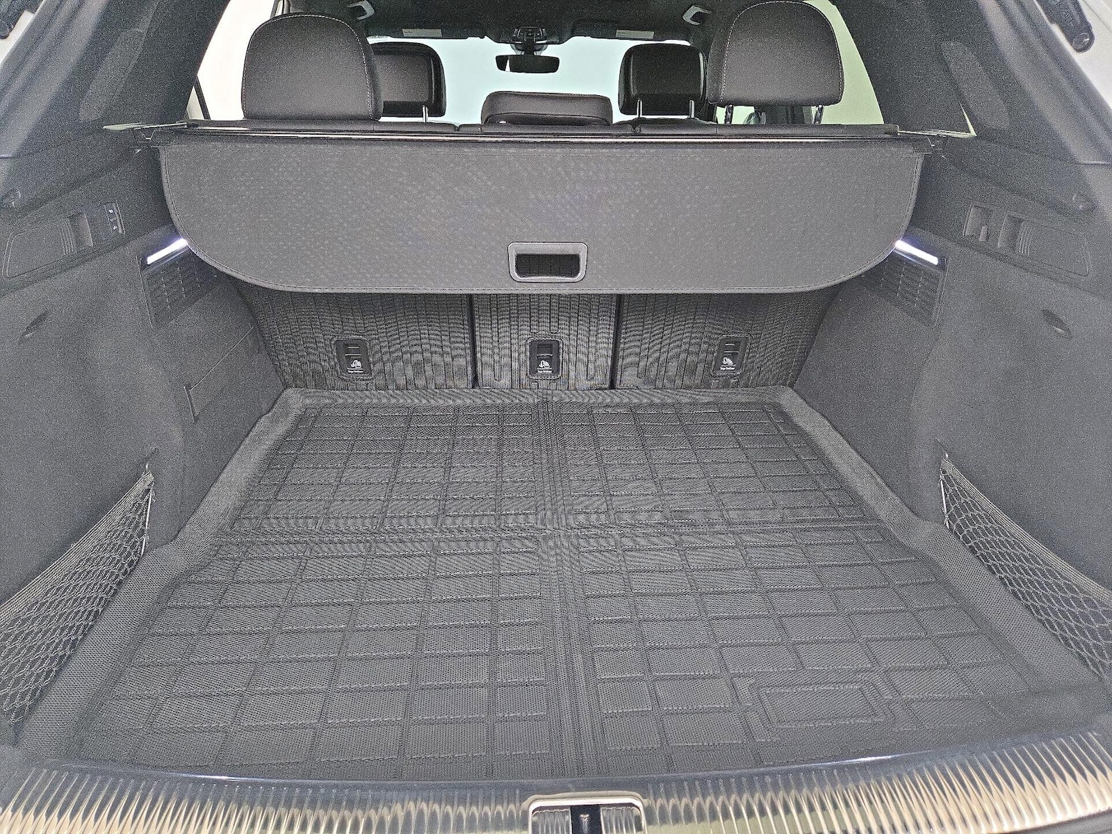 2020 Audi SQ5 Premium Plus - Photo 23