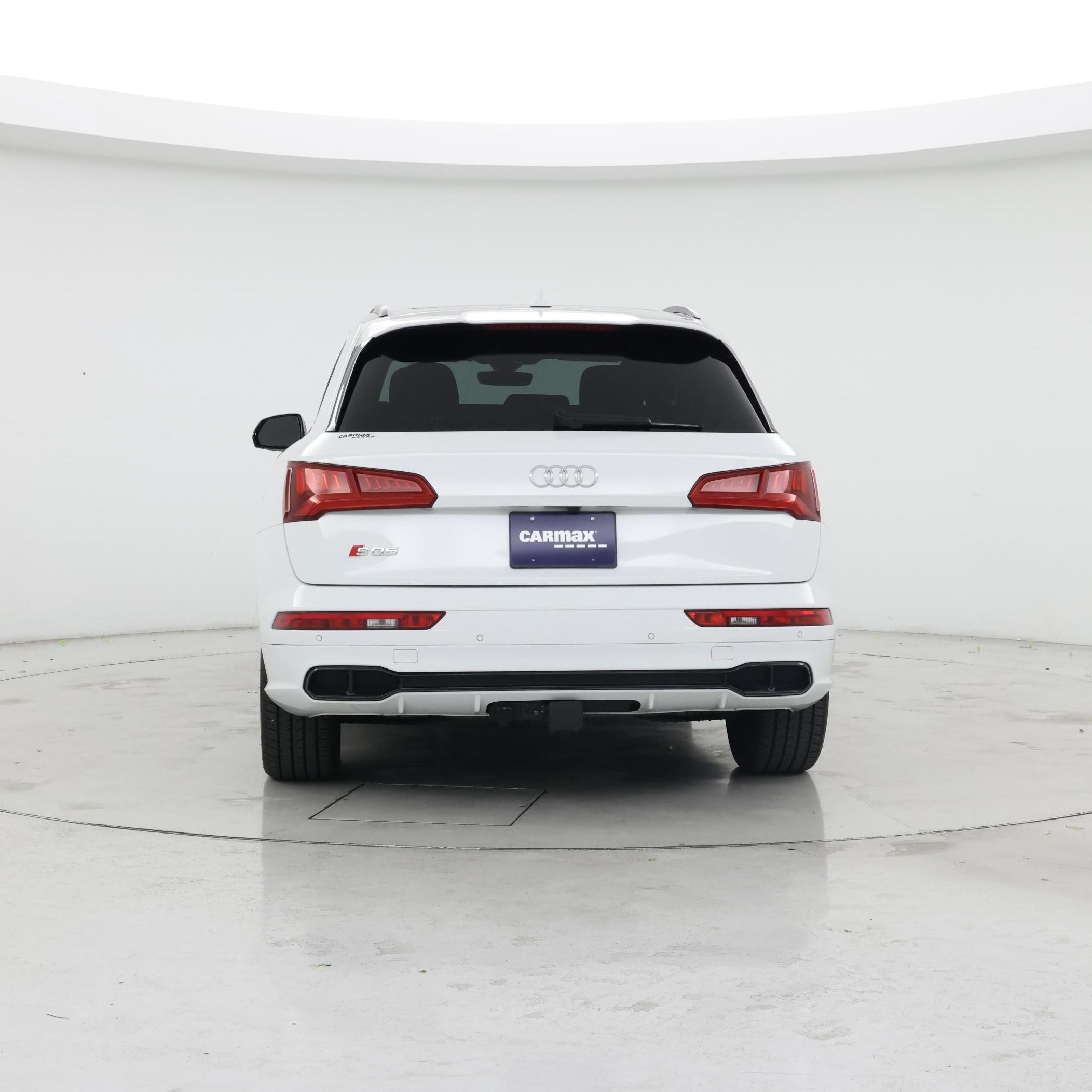 Thumbnail: 2020 Audi SQ5 - 6