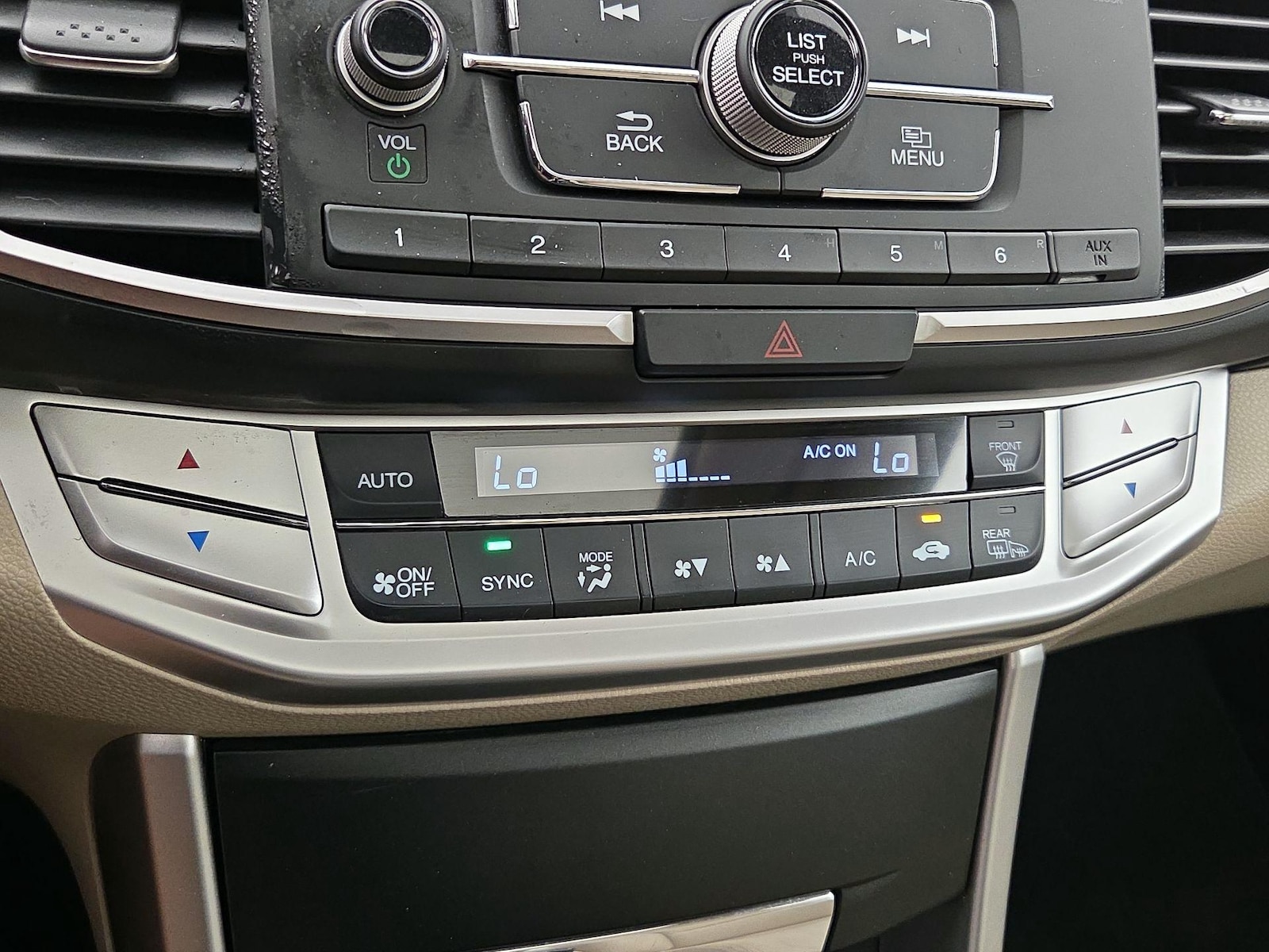 2015 Honda Accord EX - Photo 17