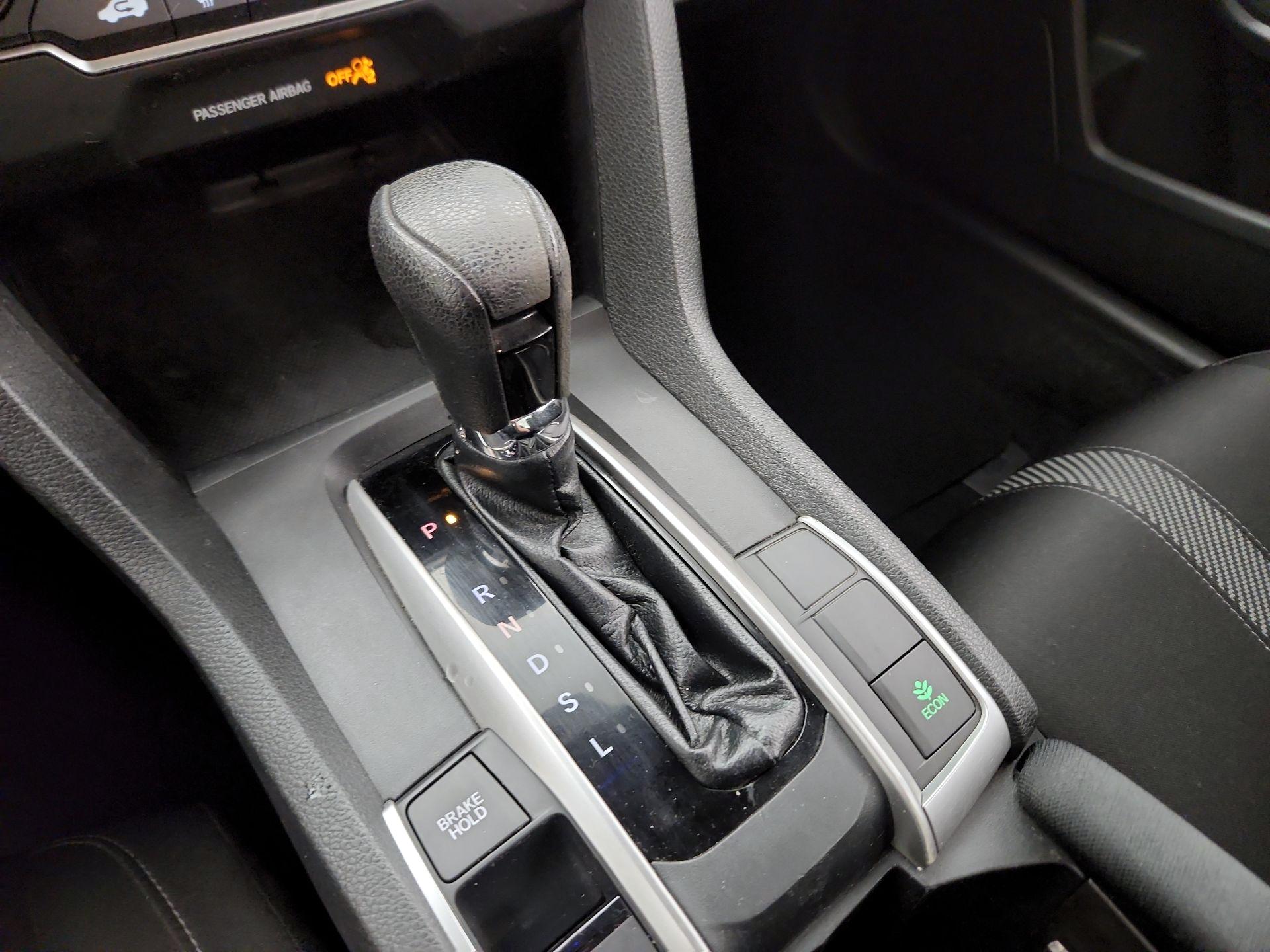 Thumbnail: 2018 Honda Civic - 17