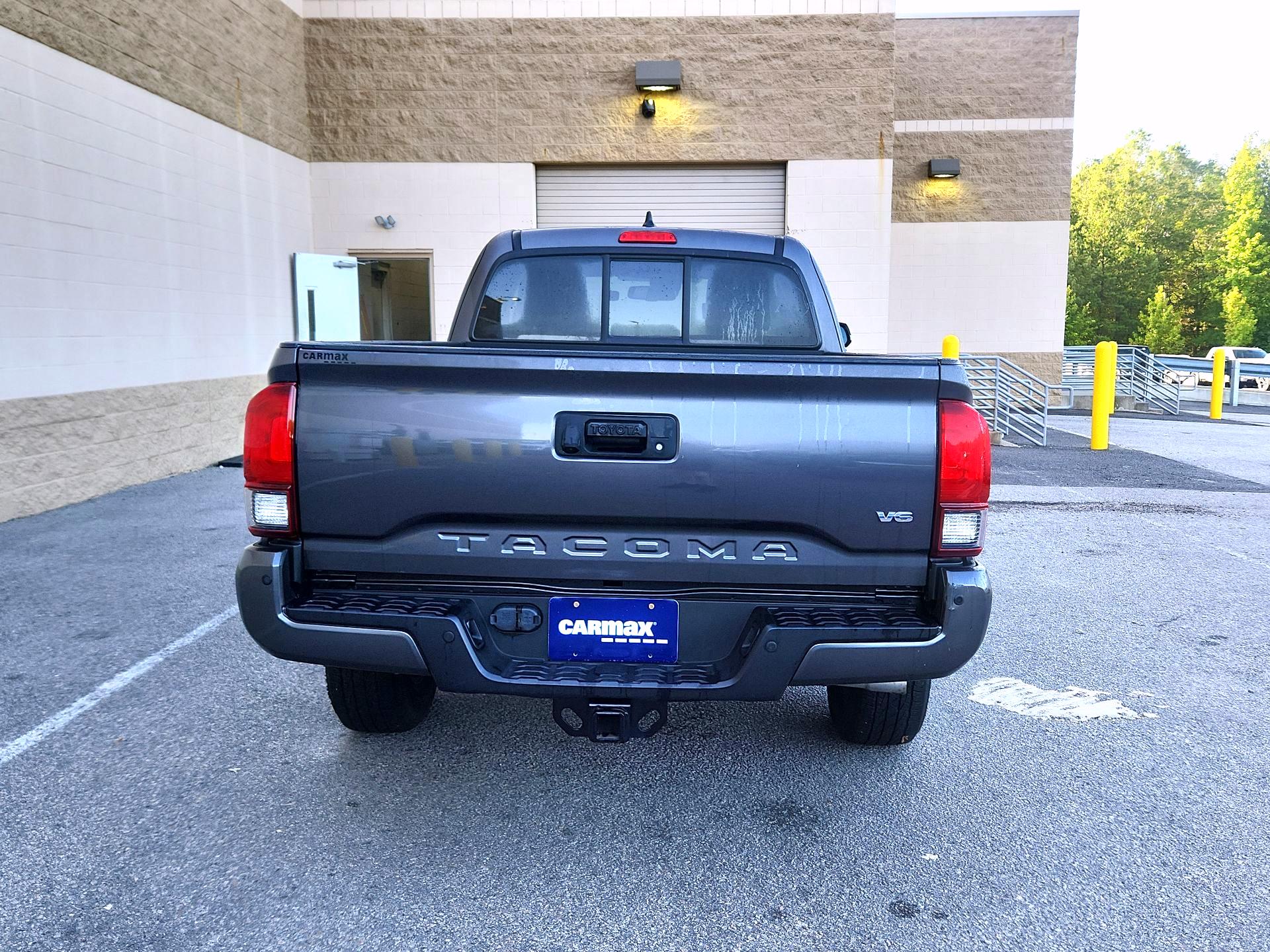 Thumbnail: 2023 Toyota Tacoma - 6
