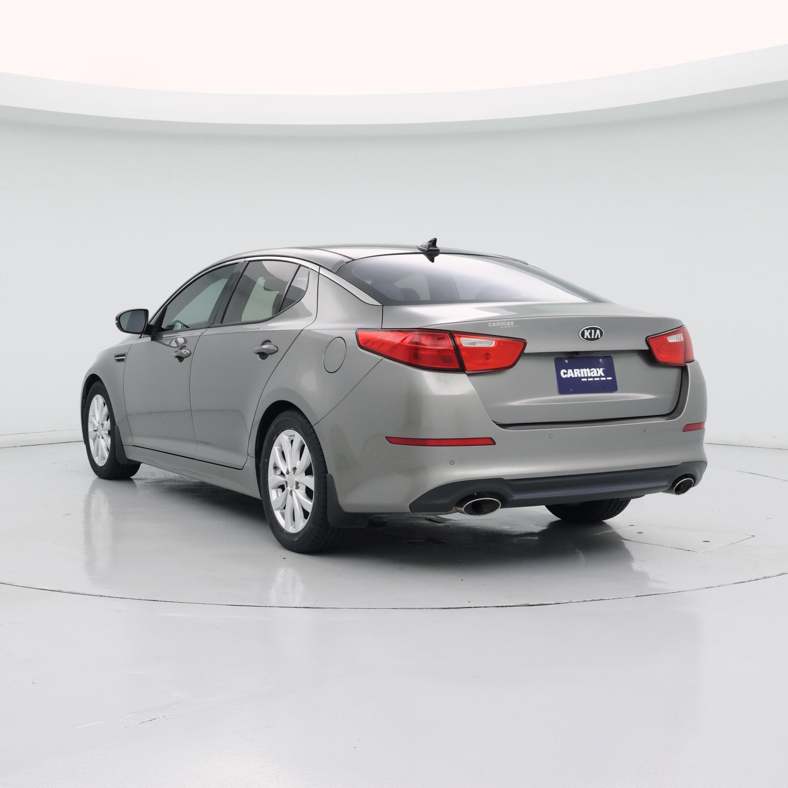 Thumbnail: 2015 Kia Optima - 2