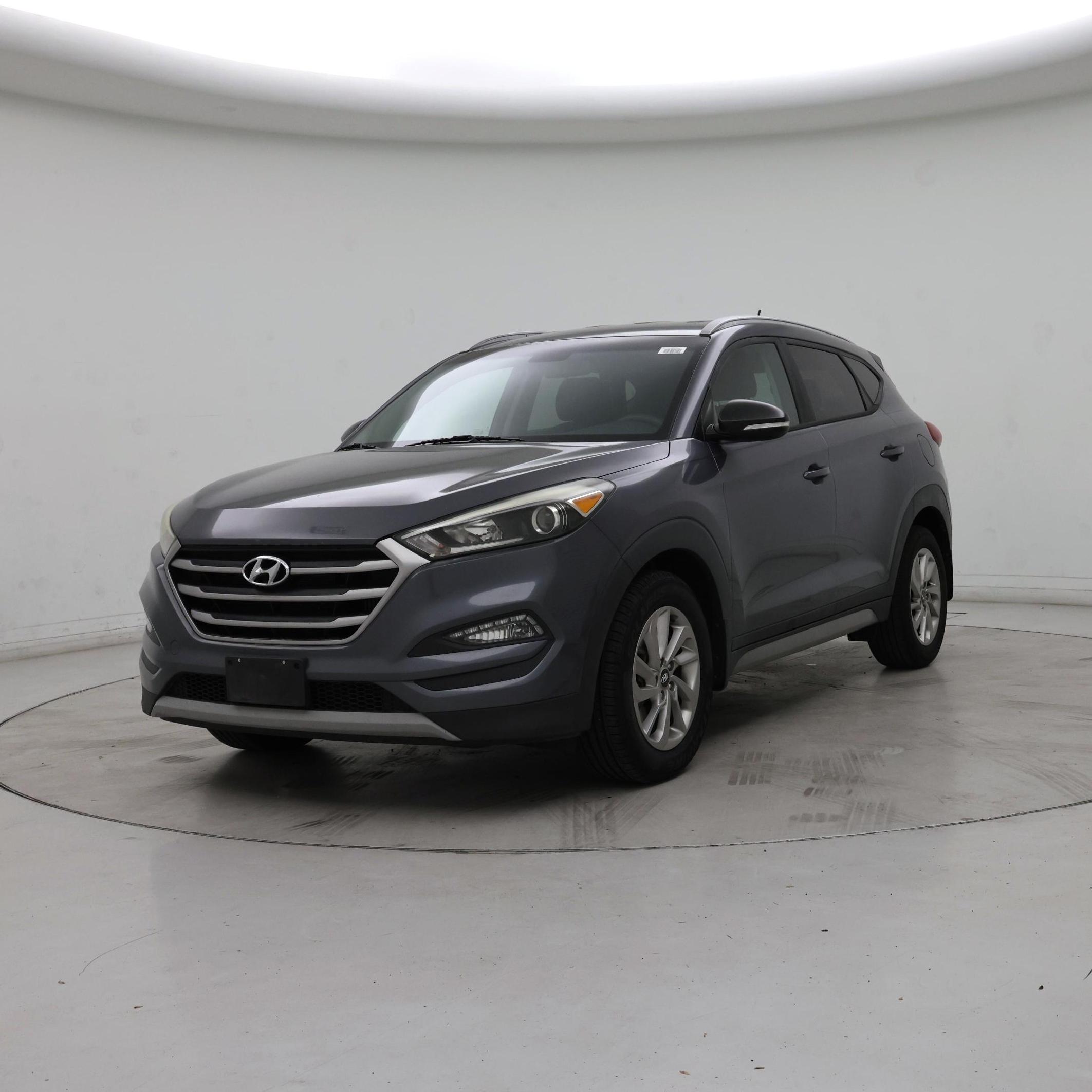 Thumbnail: 2017 Hyundai Tucson - 4