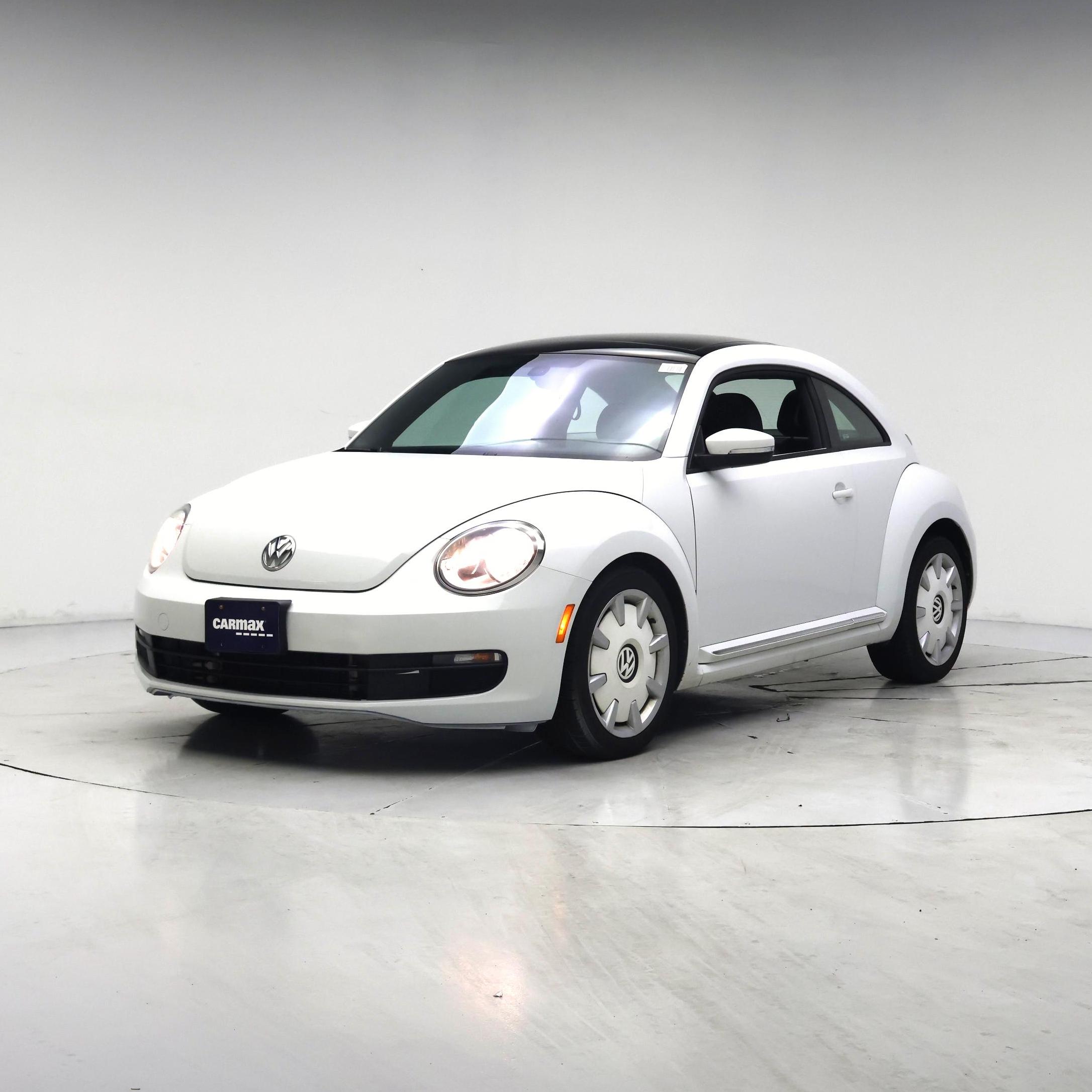 Thumbnail: 2016 Volkswagen Beetle - 4